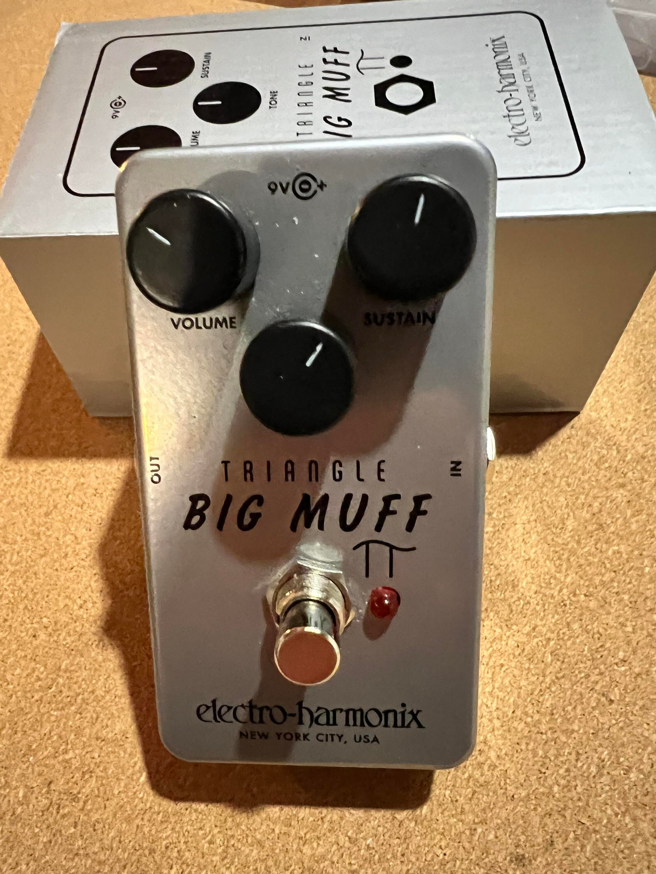 Used Electro-Harmonix Triangle Big Muff Fuzz - Sweetwater's Gear