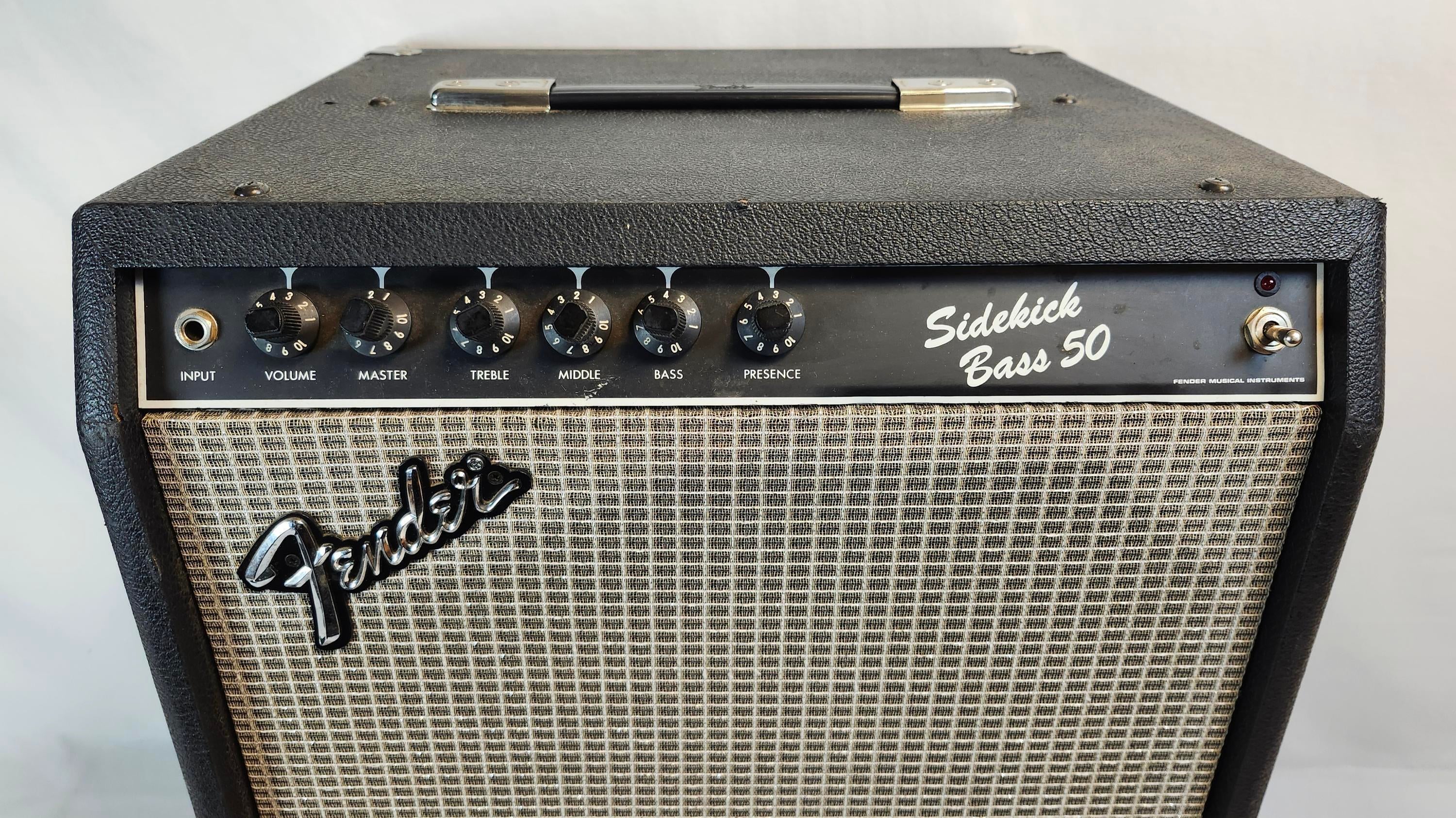 Fender ☆ Fender Japan Sidekick Bass 50 ベースアンプ 中古 Sidekick
