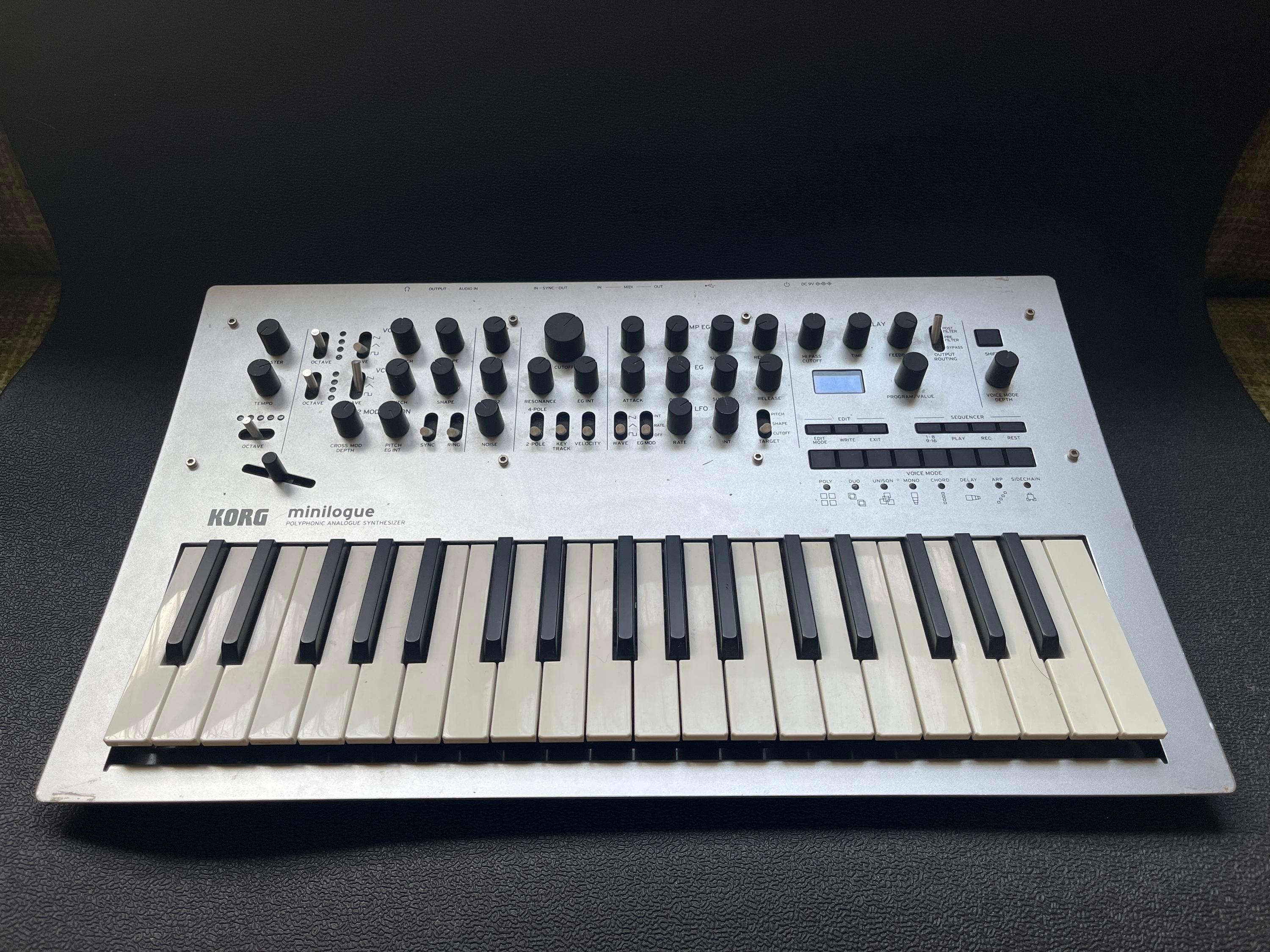 Used Korg minilogue Polyphonic Analog - Sweetwater's Gear Exchange