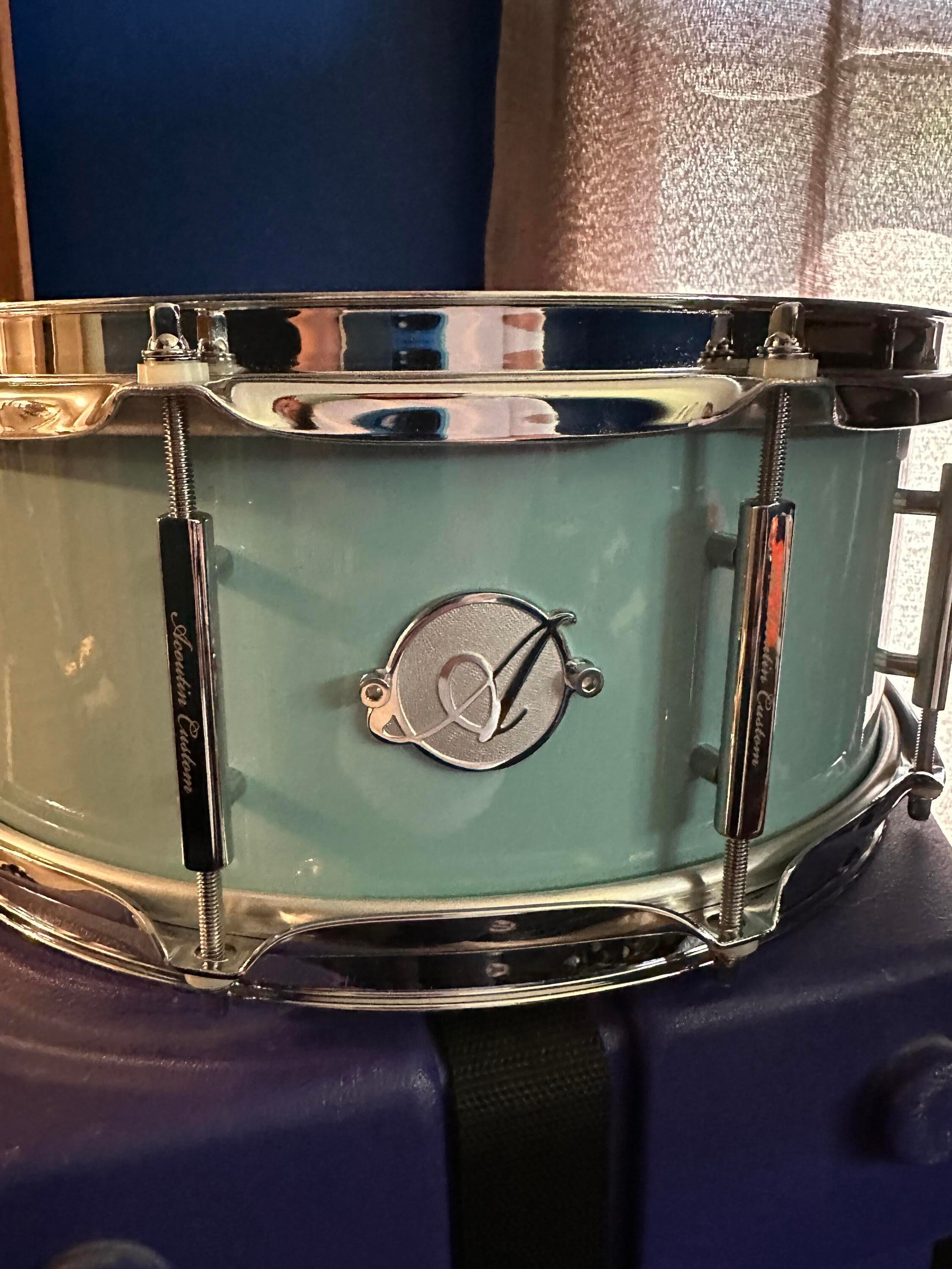 Used Acoutin steel 5.5. x 14 snare - Sweetwater's Gear Exchange