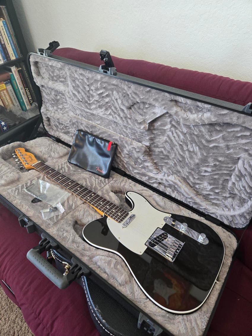 American Ultra I Telecaster Electric Guitar - Texas Tea, Ebony Fingerboard