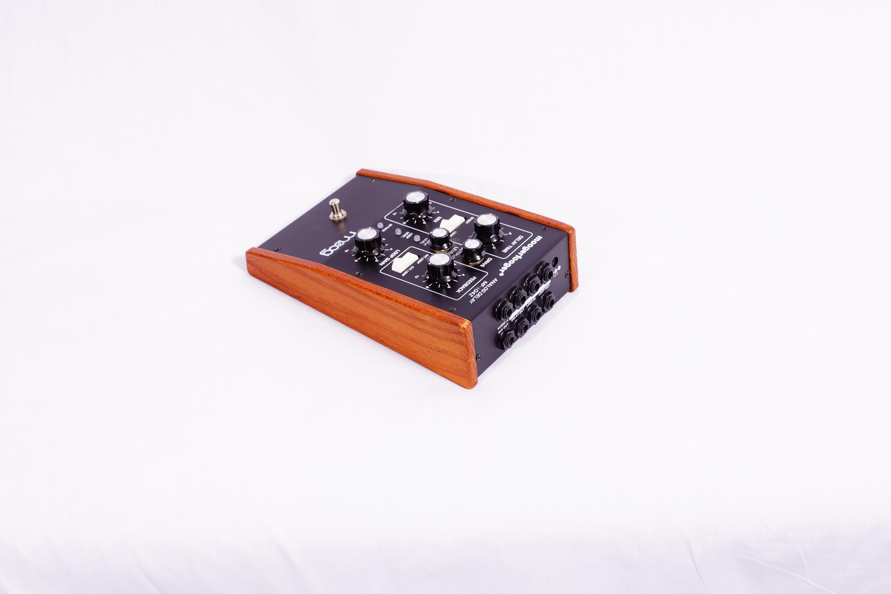 Used Moog Moogerfooger MF-104Z - Sweetwater's Gear Exchange