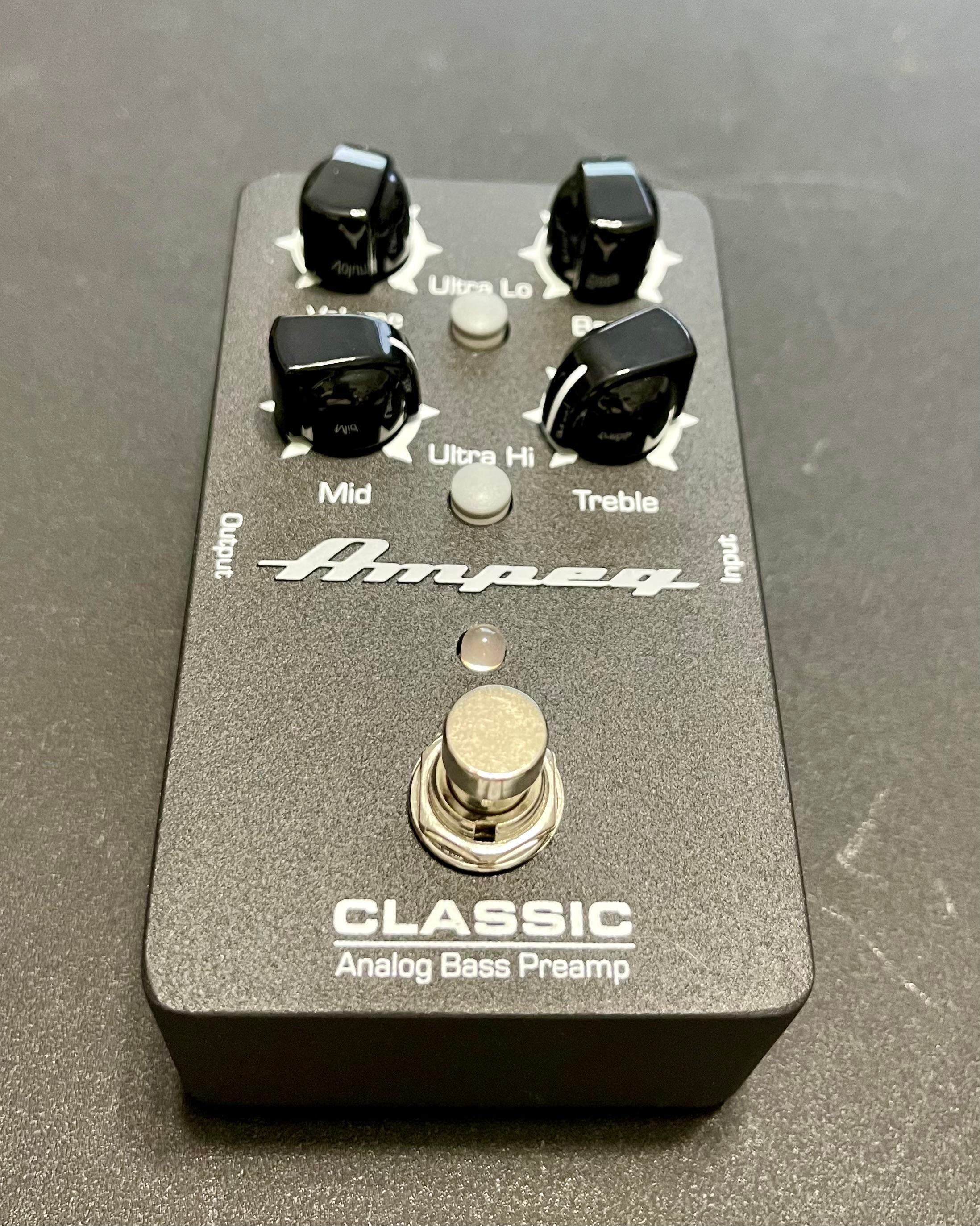 Used Ampeg Classic Analog Bass Preamp Pedal