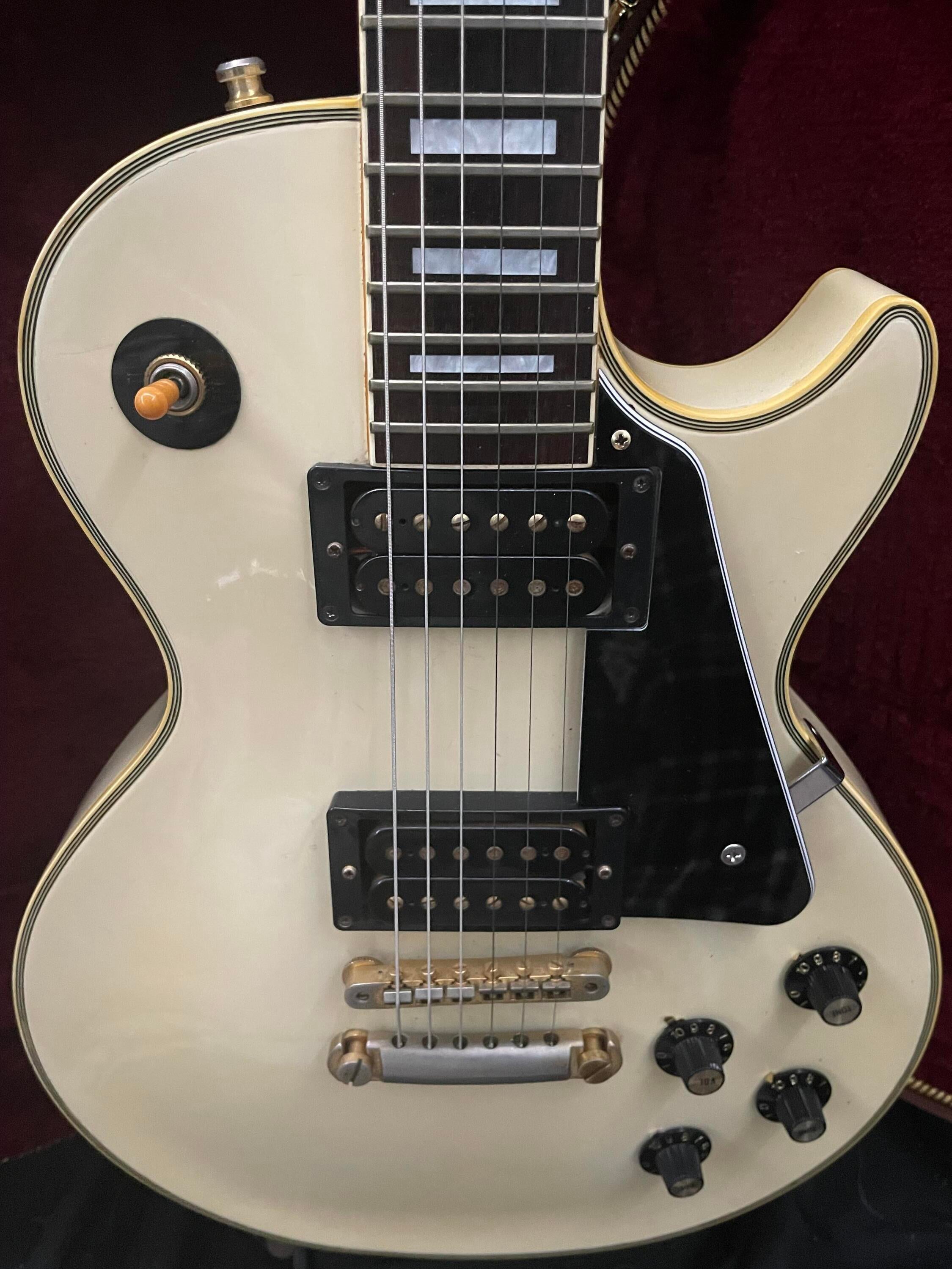 Used Orville by Gibson Gently used vintage Orville LPC-75 Les Paul custom K  serial# in Alpine White w/ new hard case