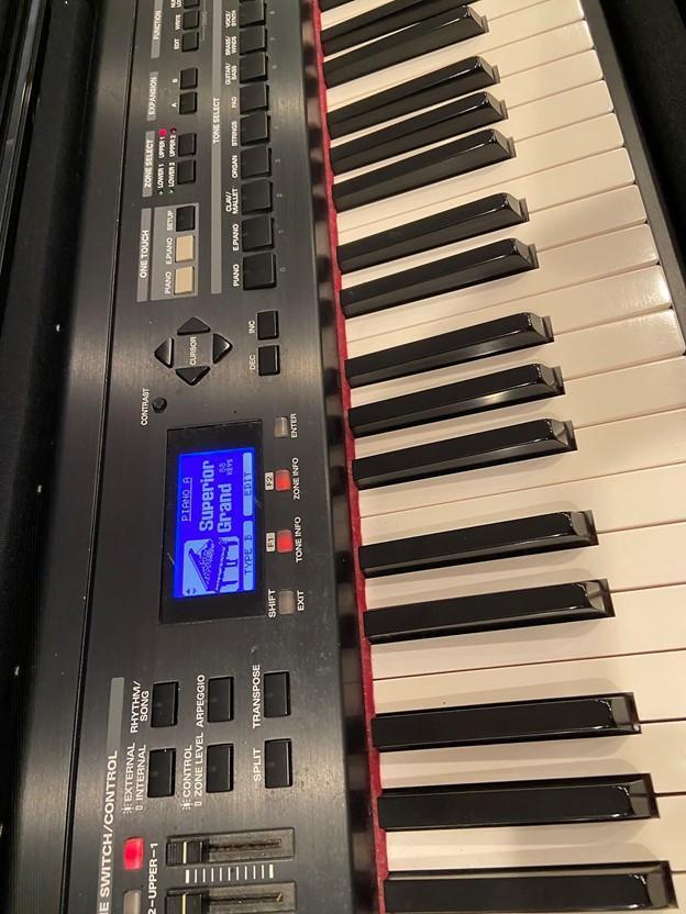 Used Roland RD-700SX 88-Key Digital - Sweetwater's Gear Exchange