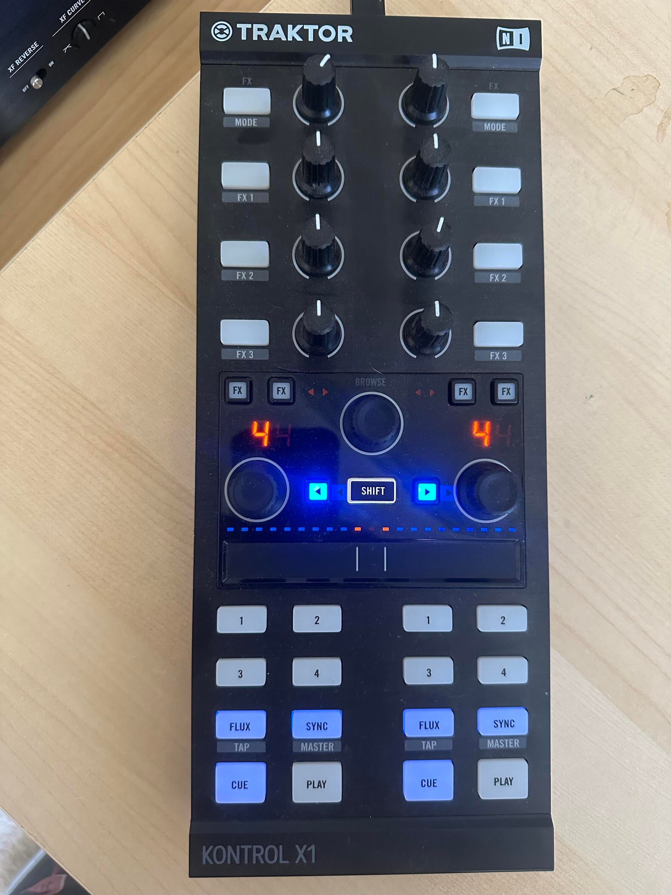 Used Native Instruments Traktor Kontrol X1 DJ Controller