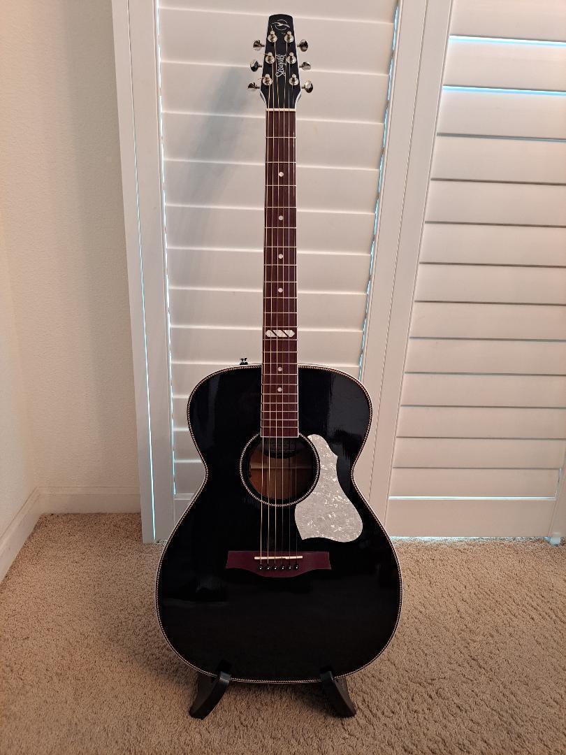 Used Seagull Guitars Artist Tuxedo - Sweetwater's Gear Exchange