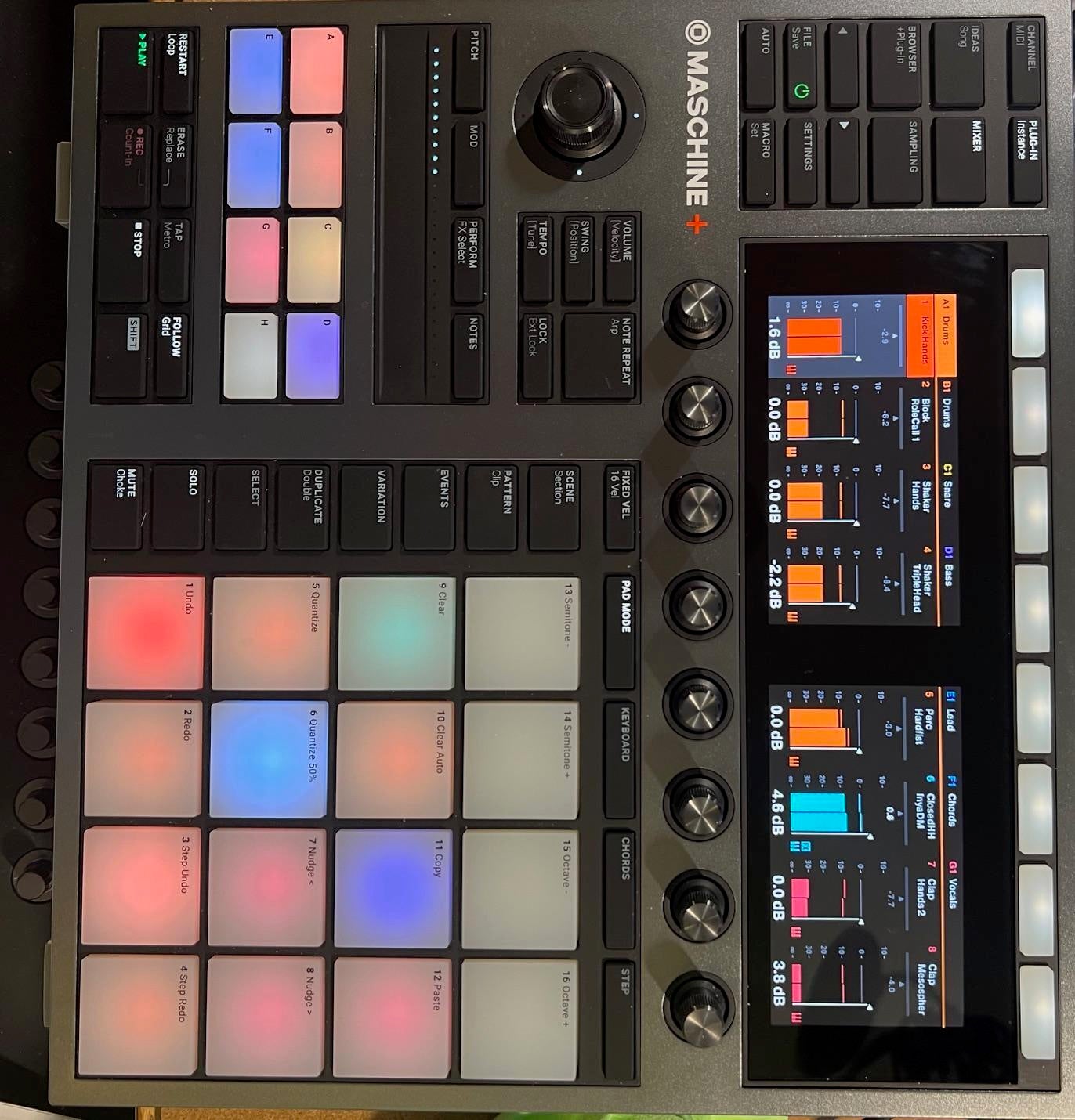 Native Instruments Maschine + ( Plus ) - DTM/DAW