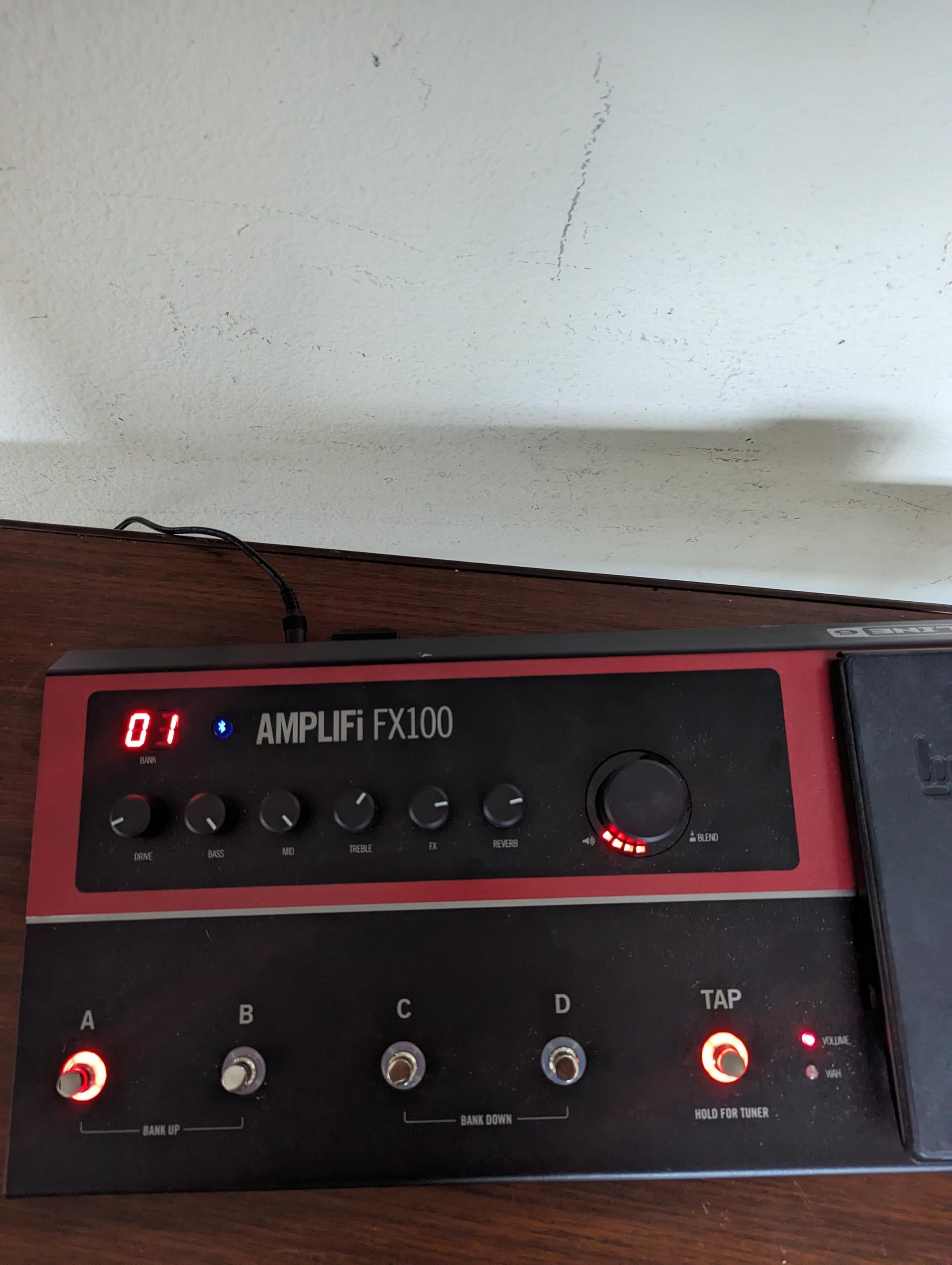 Used Line 6 Amplifi FX 100 - Sweetwater's Gear Exchange