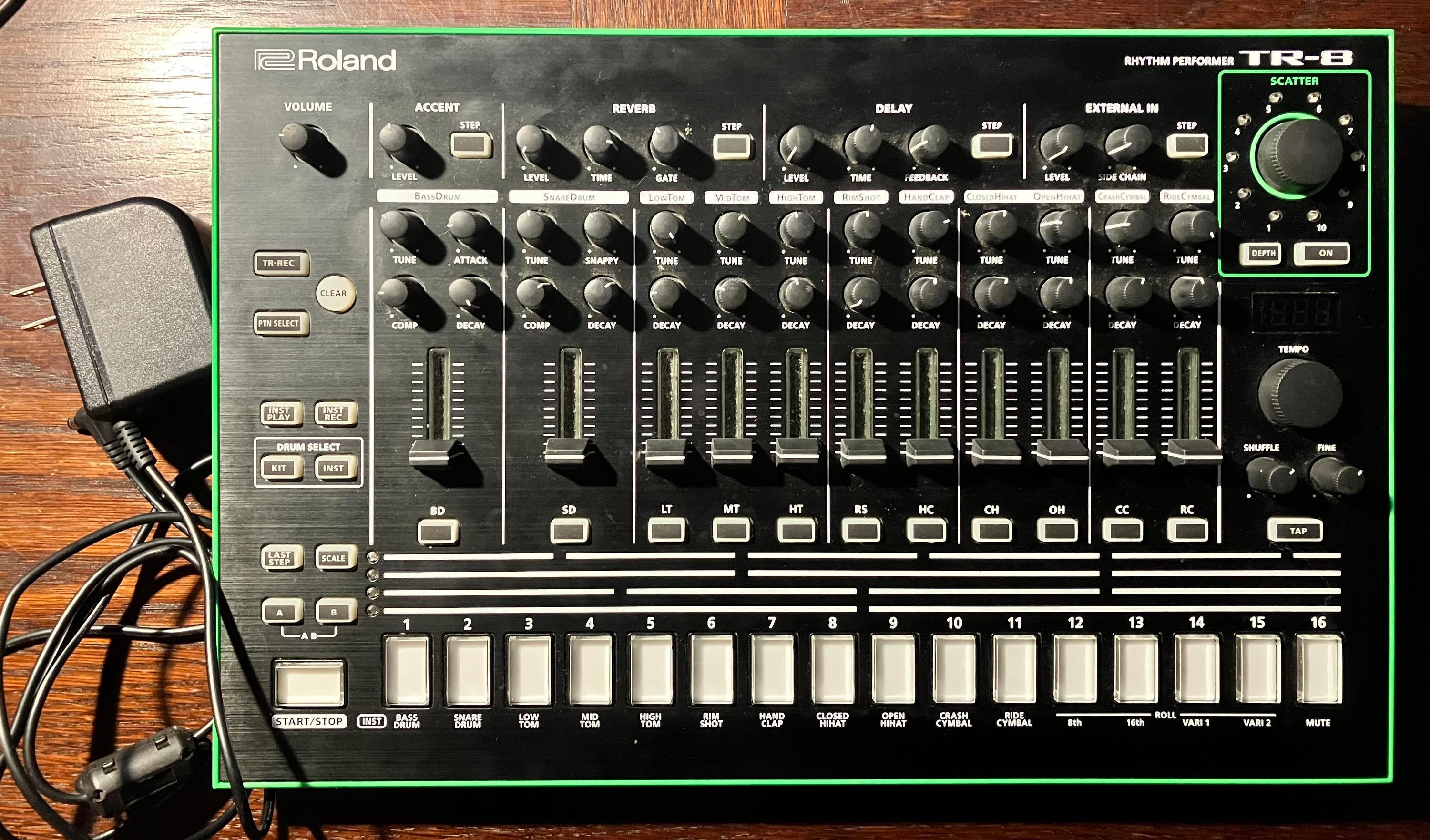 Used Roland TR-8 Rhythm Performer Drum - Sweetwater's Gear Exchange