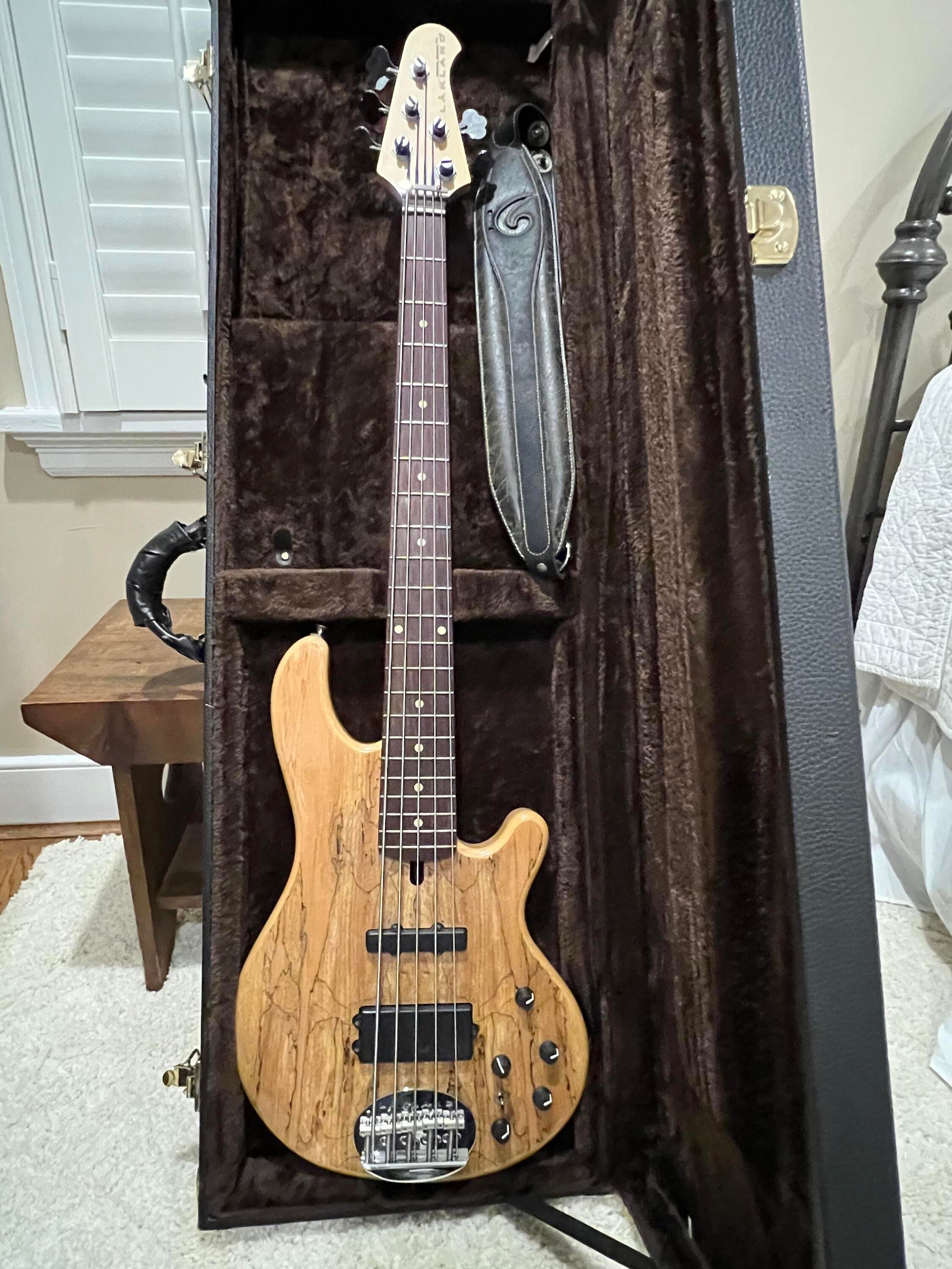 Used Lakland Lakeland 5 string bass | Gear Exchange