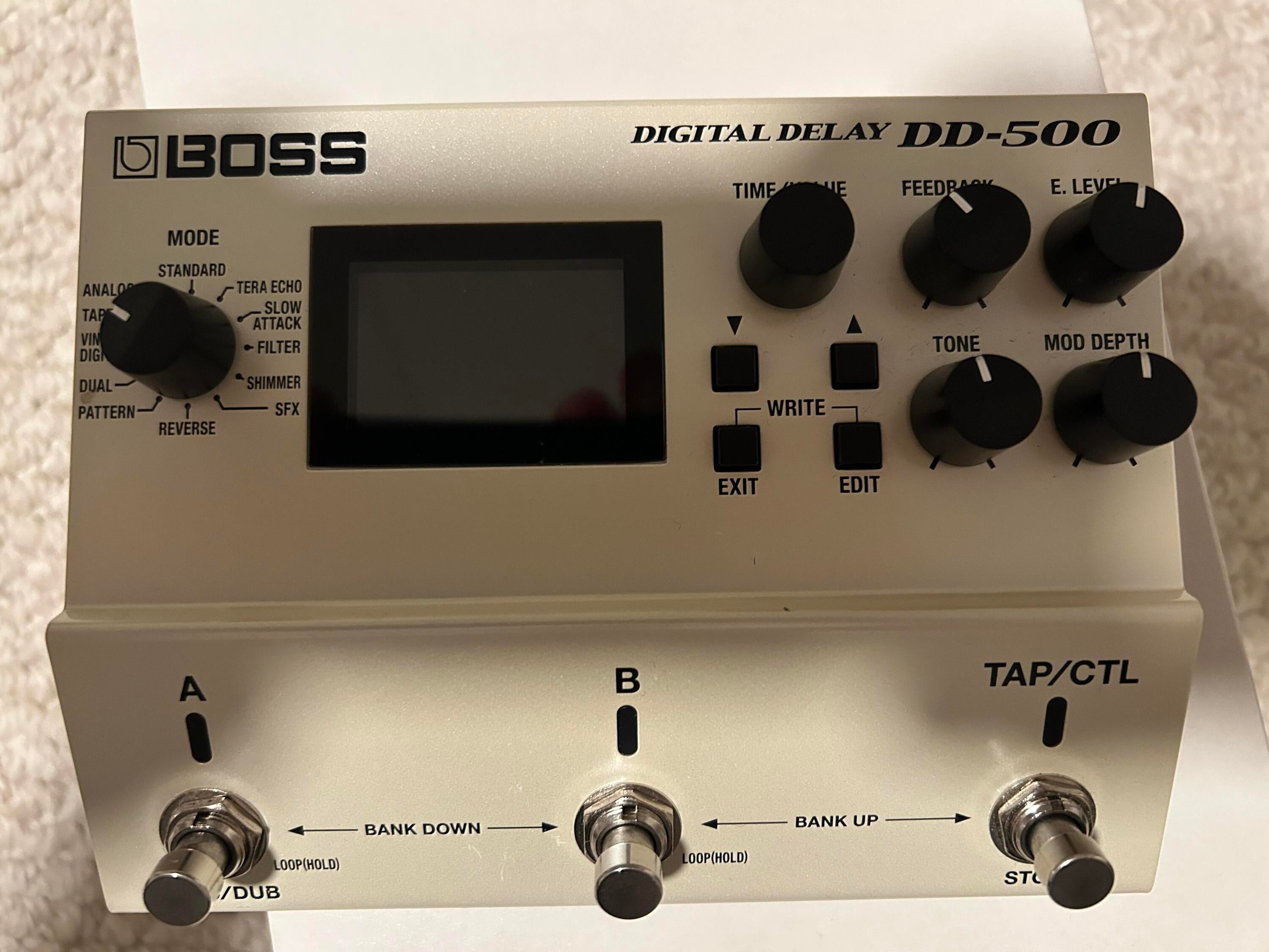 ギター BOSS Digital Delay DD-500 Amazon.com: BOSS DD-500 Digital Delay Stompbox (DD-500
