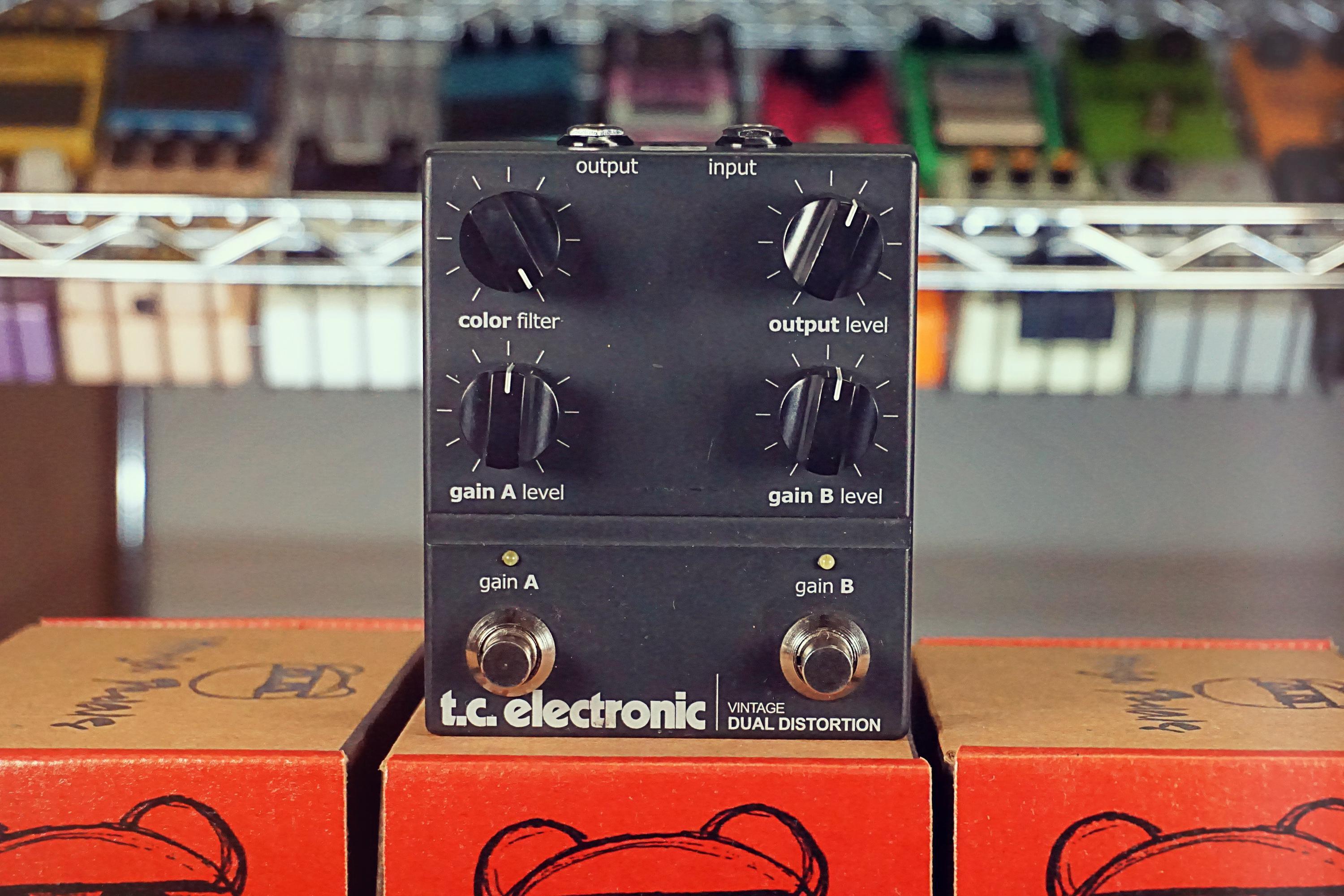 Used TC Electronic Vintage Dual - Sweetwater's Gear Exchange