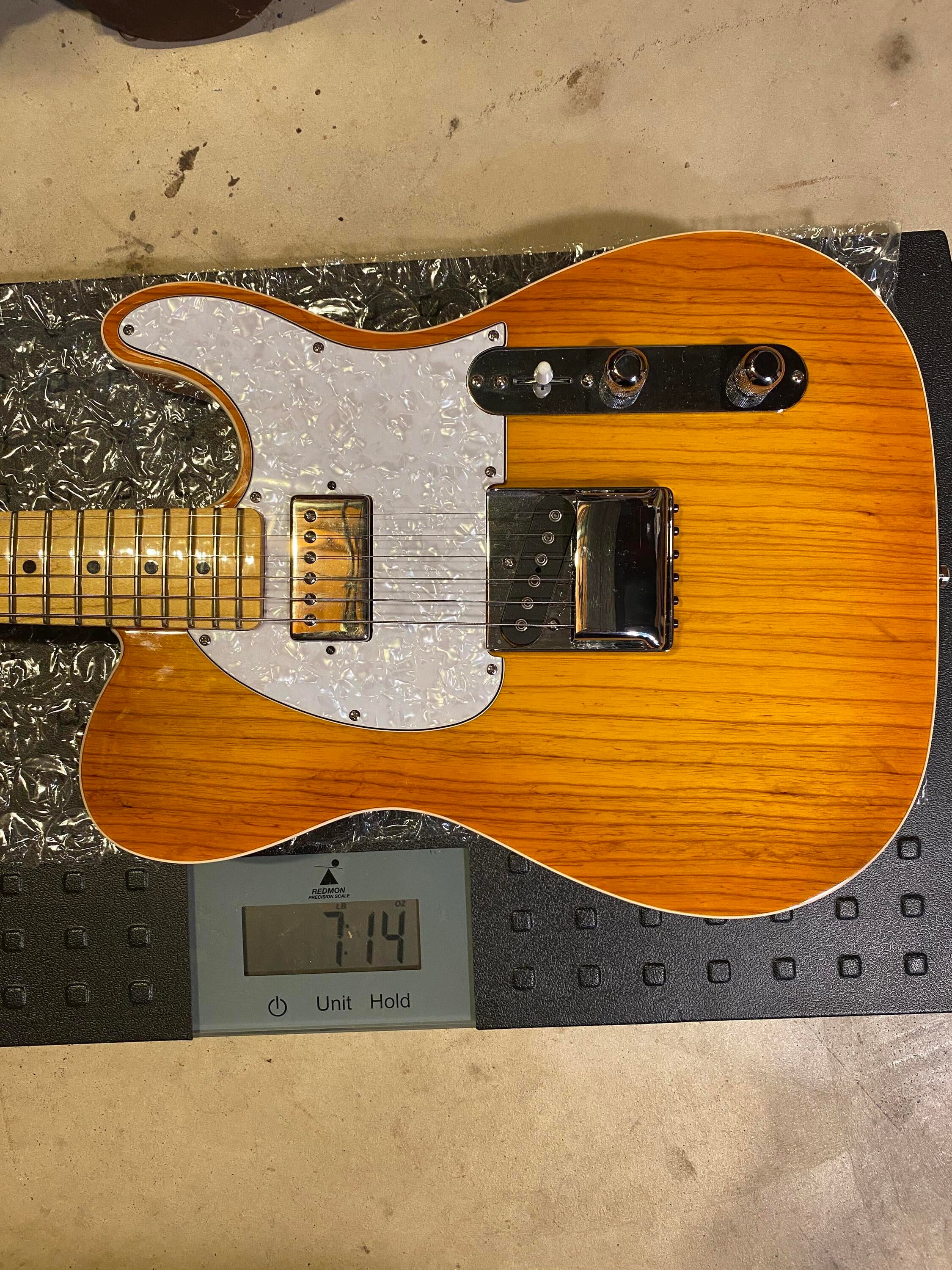 日本製】G&L/ASAT CLASSIC -TRIBUTE CUSTOM- 楽器/器材 エレキギター