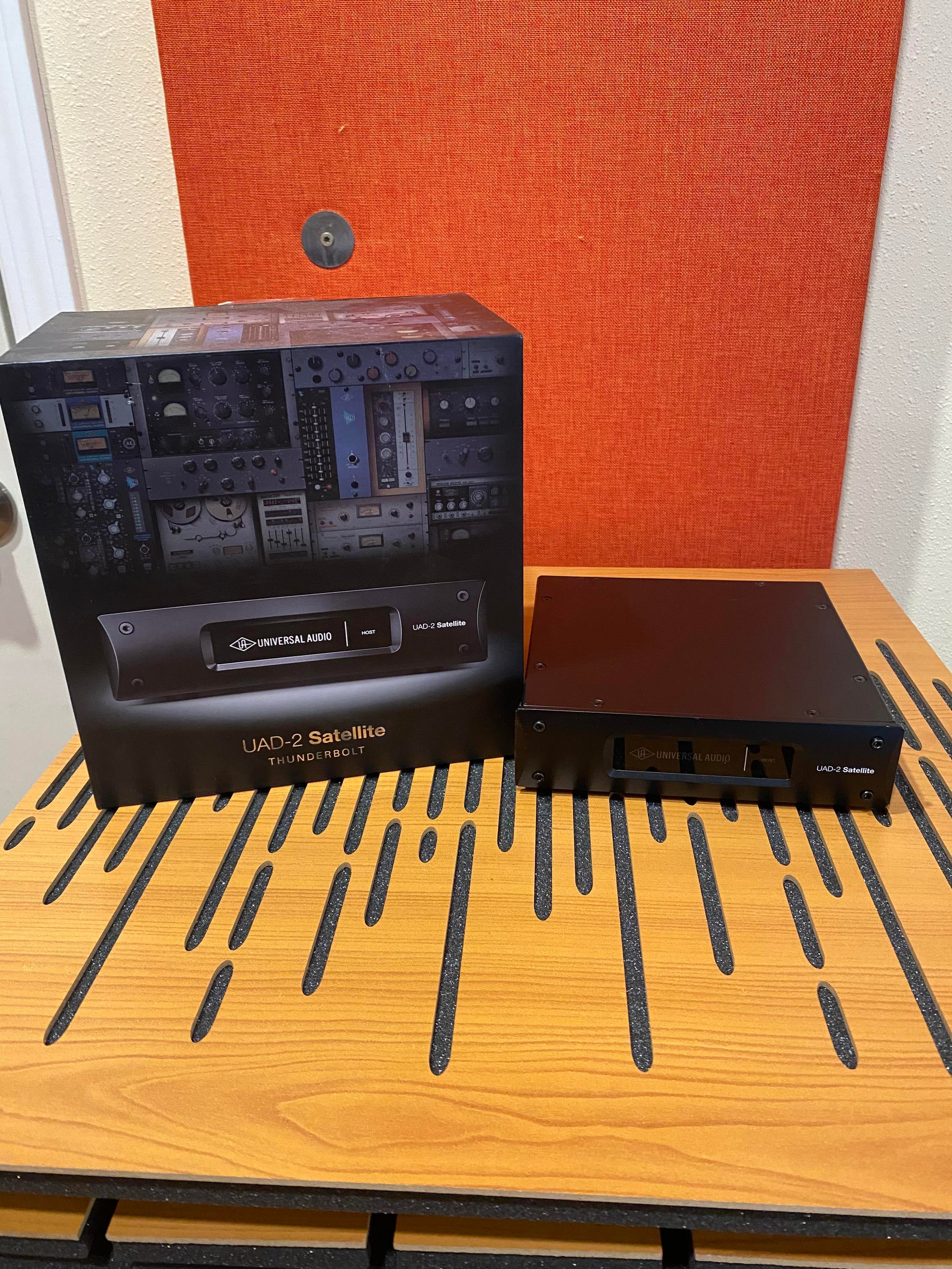 Used Universal Audio UAD-2 Satellite USB QUAD Core