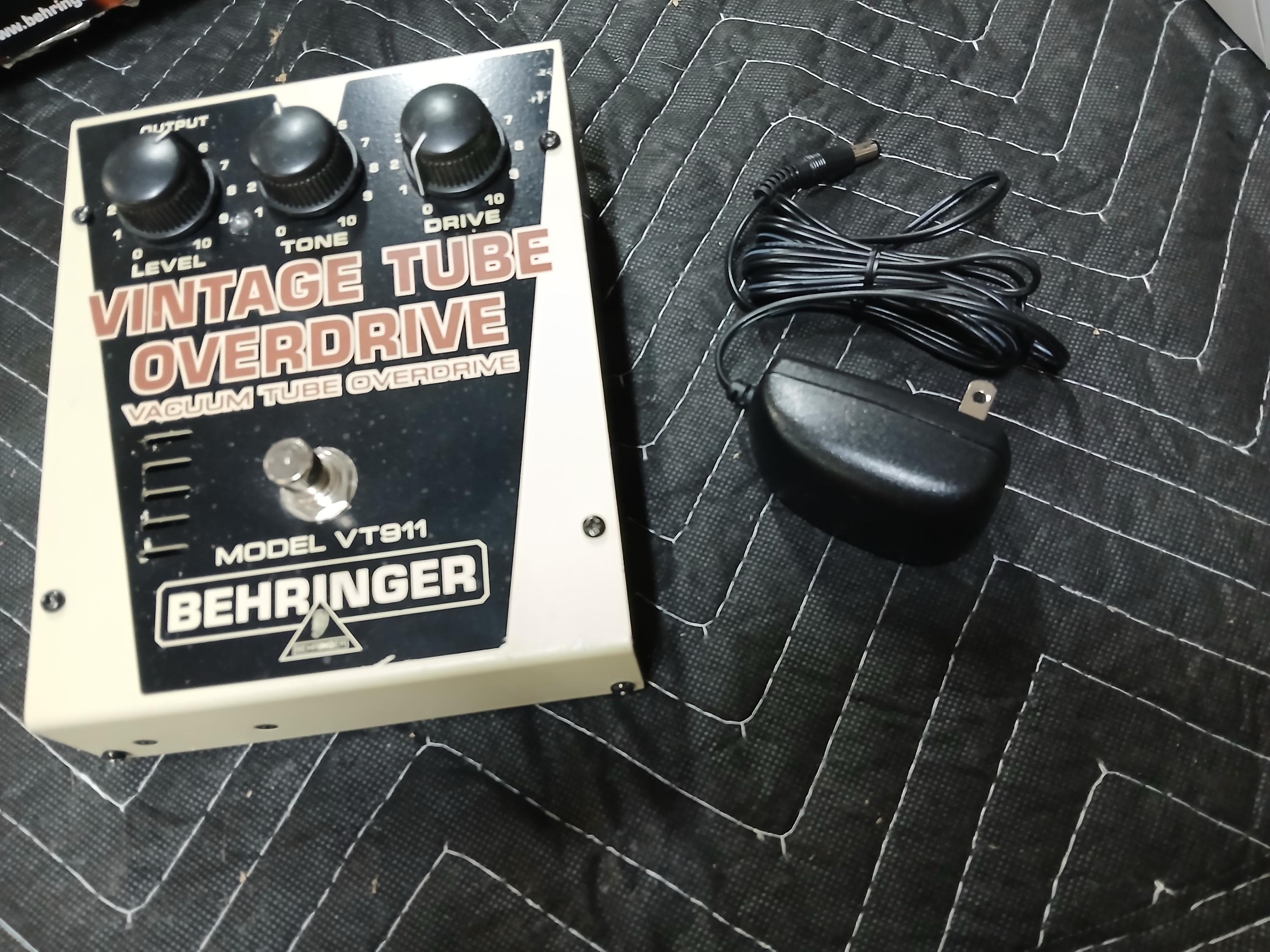 Used Behringer VT911 Vintage Tube - Sweetwater's Gear Exchange