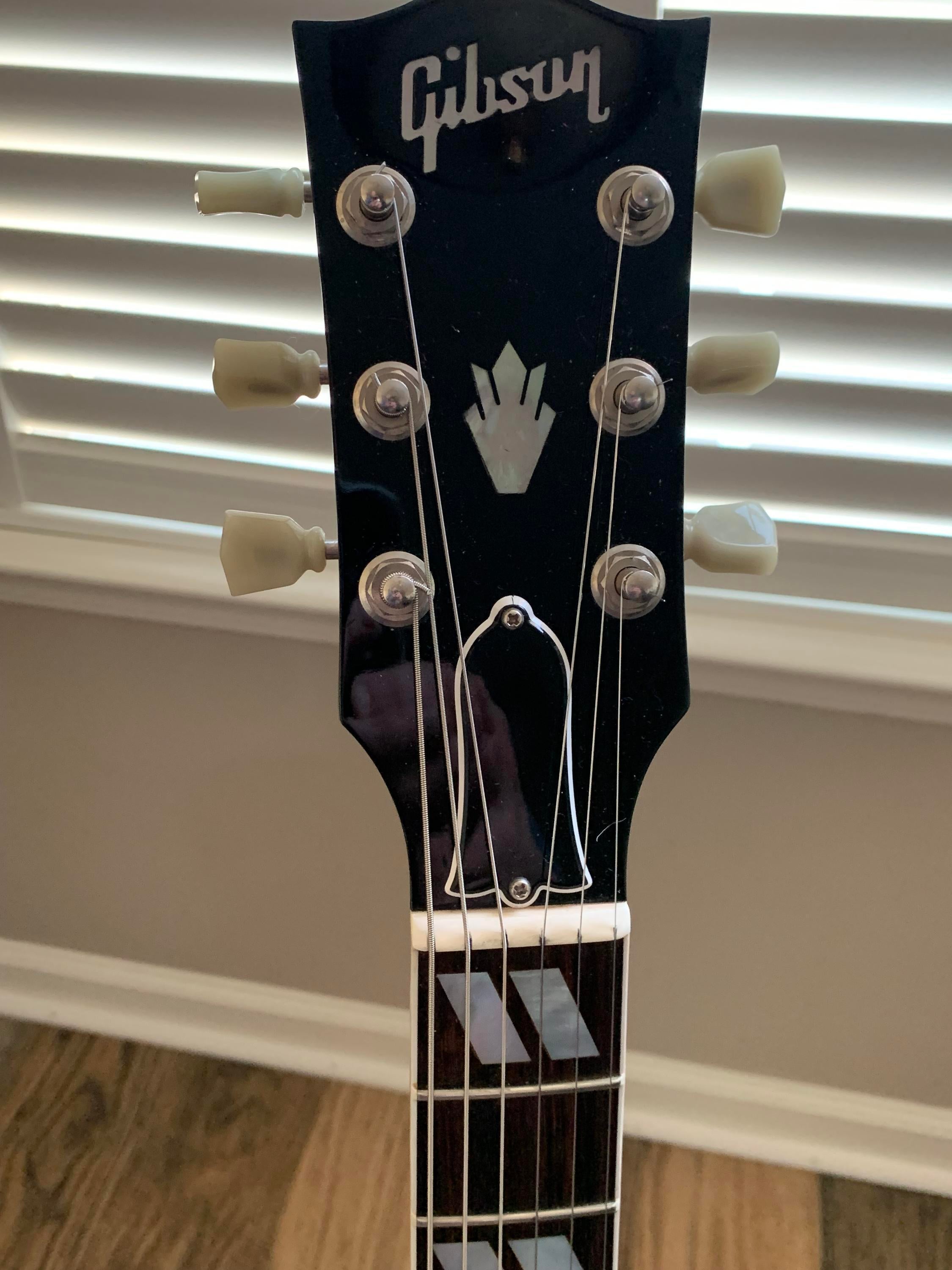 Used Gibson ES-175D (1995 - - Sweetwater's Gear Exchange