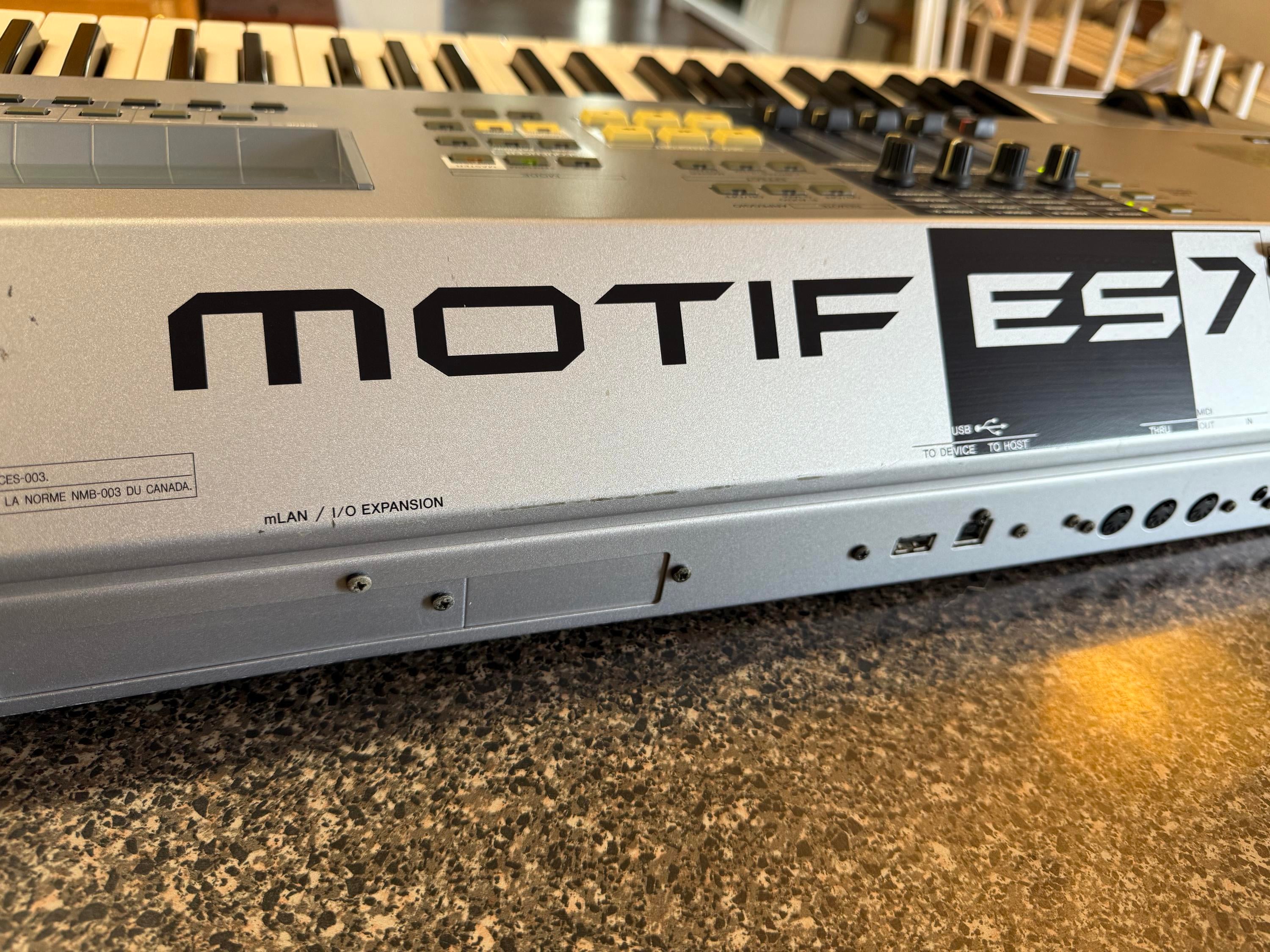 Used Yamaha MOTIF ES7 - Sweetwater's Gear Exchange