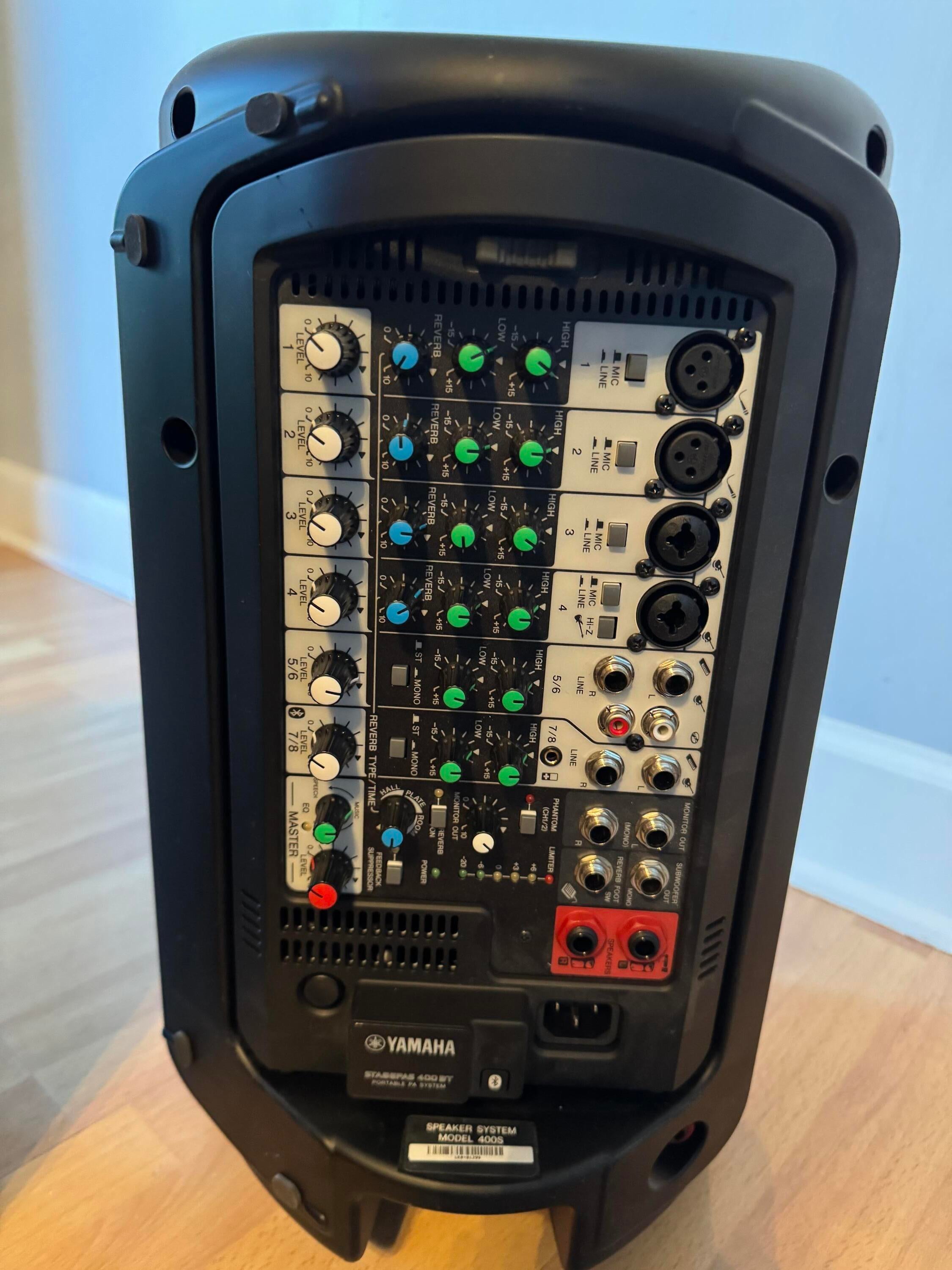 Used Yamaha STAGEPAS 400BT Portable Sweetwater's Gear Exchange