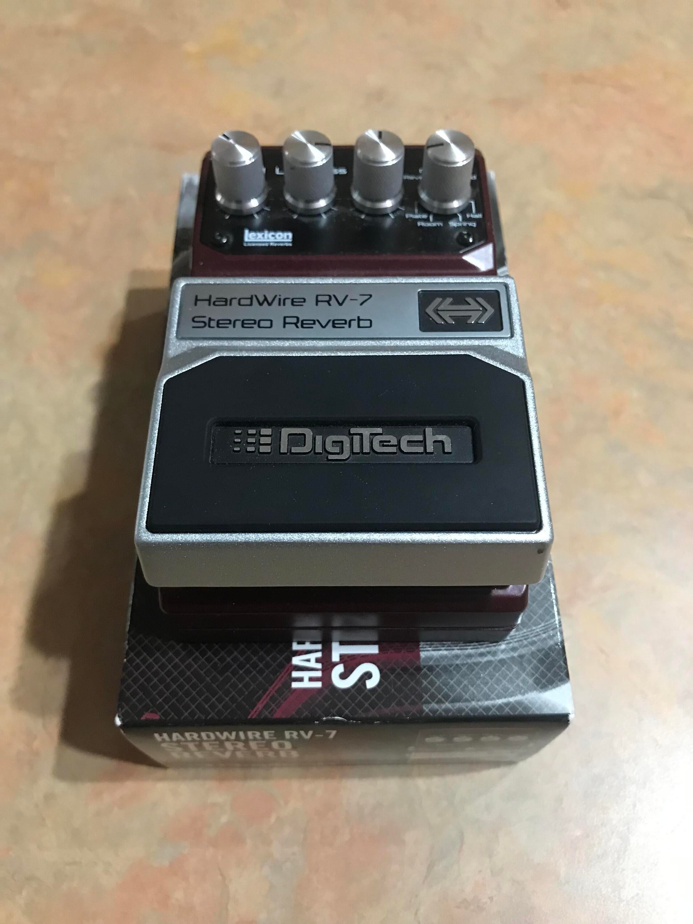 Used Digitech Hardwire RV-7 Digital Reverb Pedal | Sweetwater's