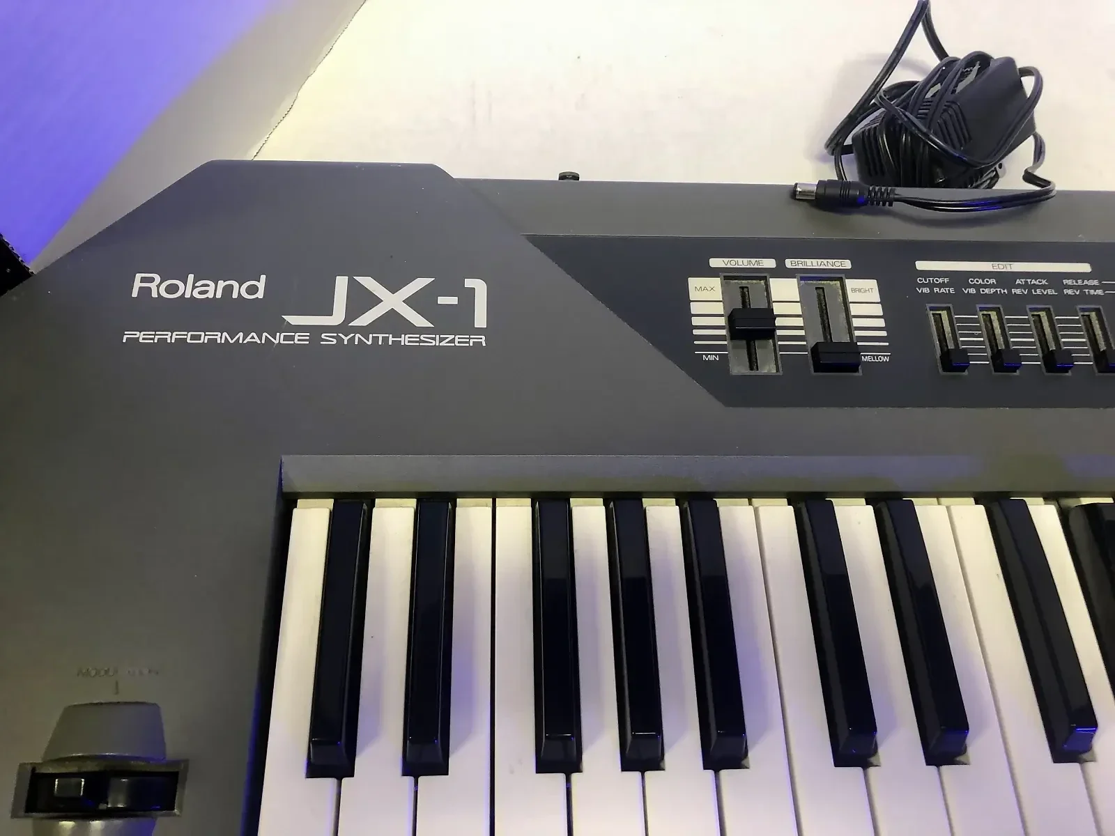 Used Roland JX-1 61-Key Synthesizer - Sweetwater's Gear Exchange