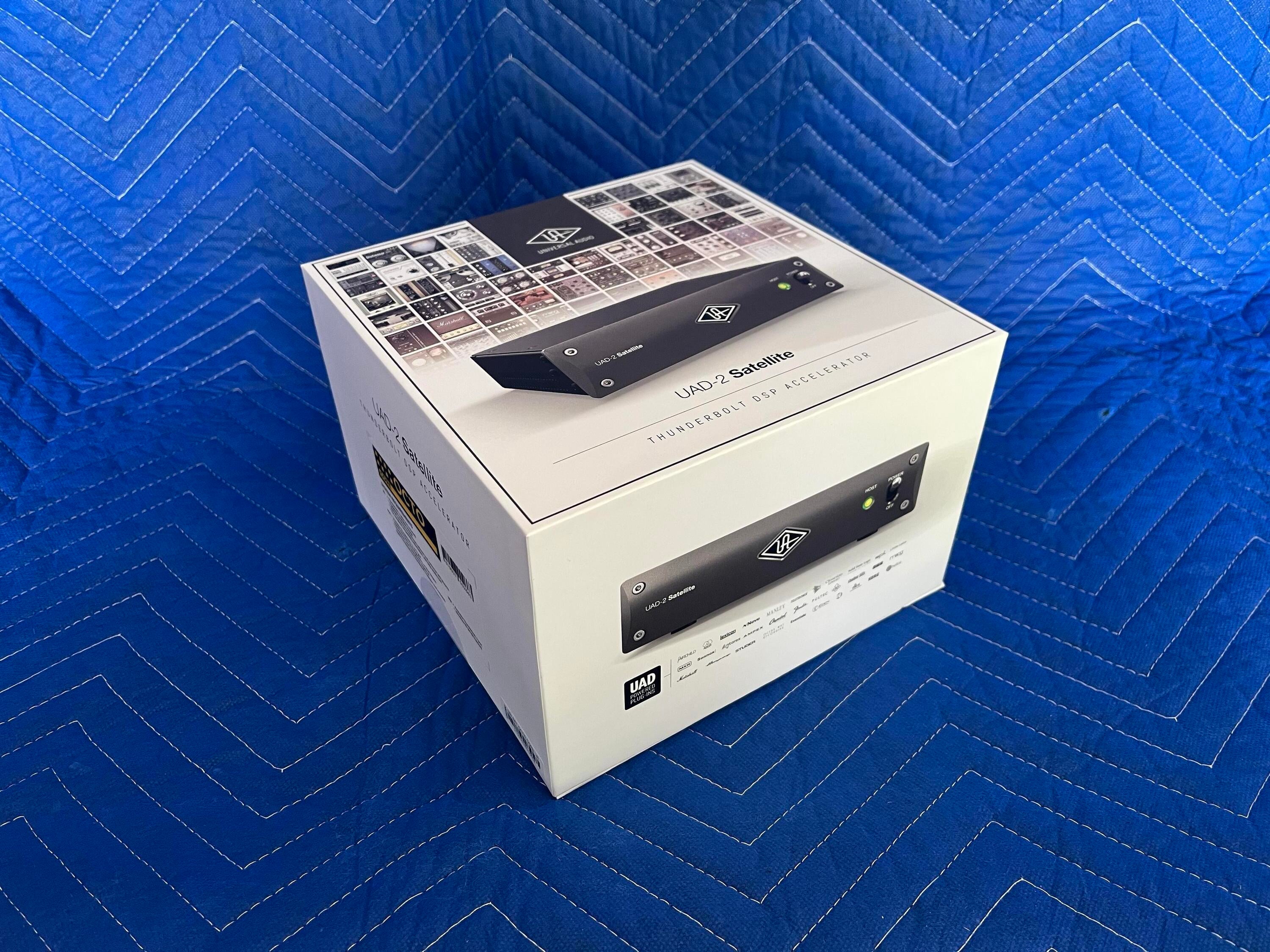 Used Universal Audio UAD-2 Satellite Thunderbolt 3 OCTO Core - New In Box