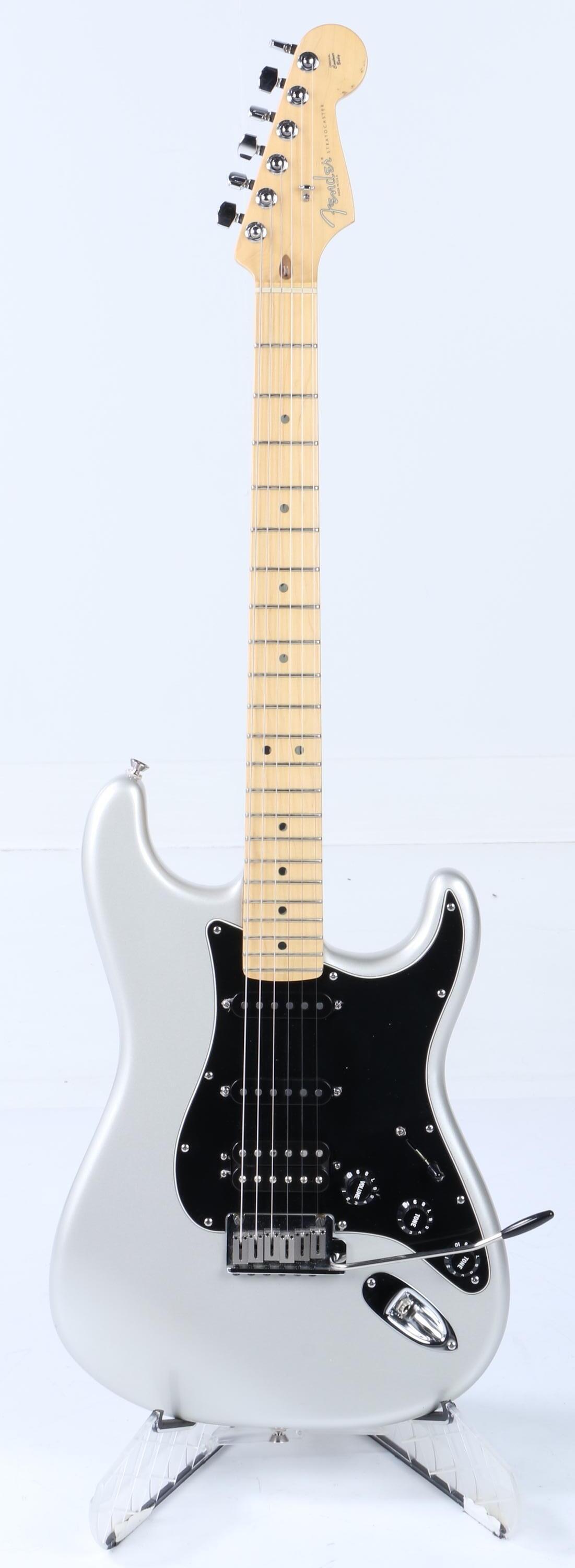 Fender Used American Deluxe HSS Stratocaster | Gear Exchange