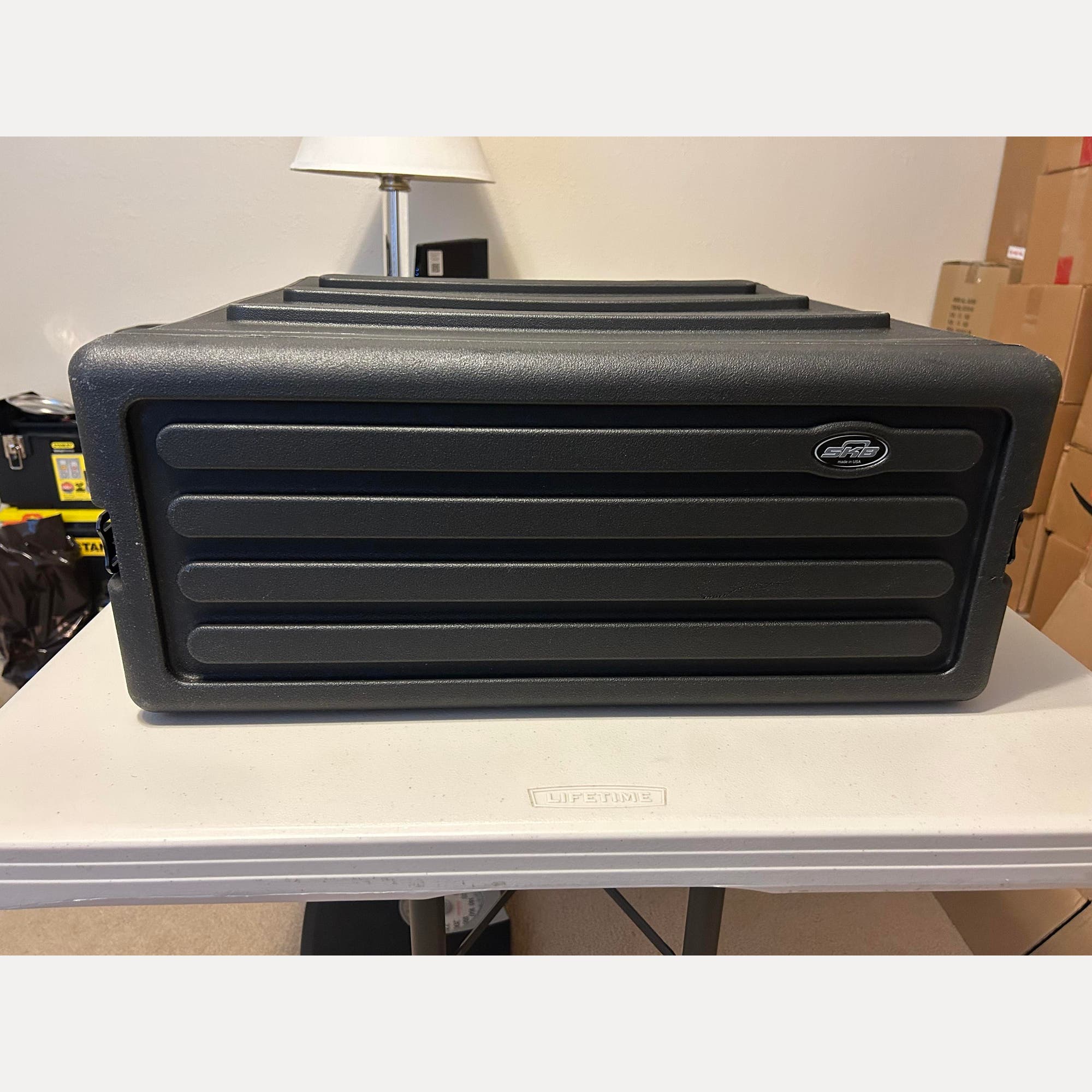 Used SKB 4U Roto Rack - Sweetwater's Gear Exchange