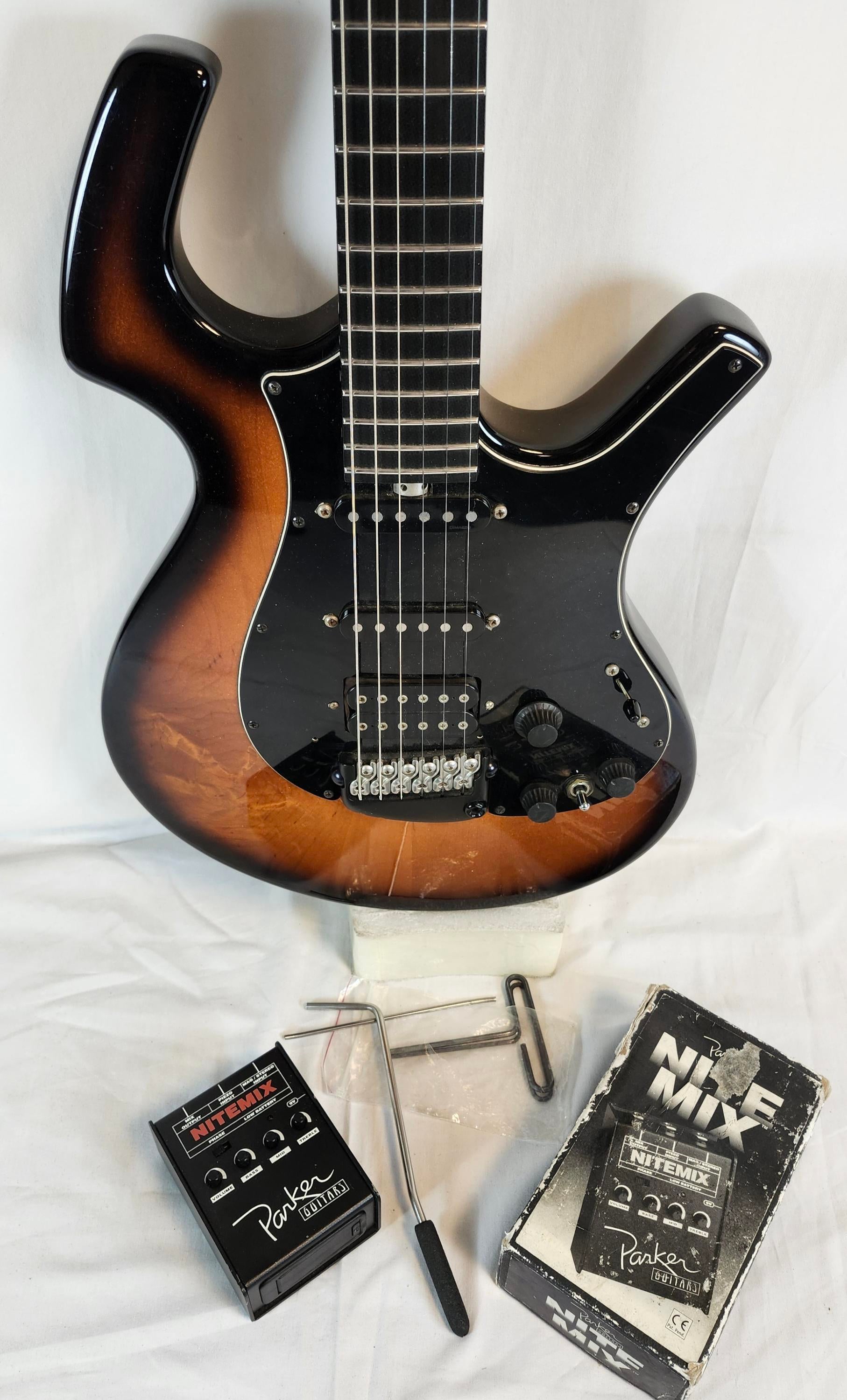 Used Parker Vintage 1997 Nitefly - Sweetwater's Gear Exchange