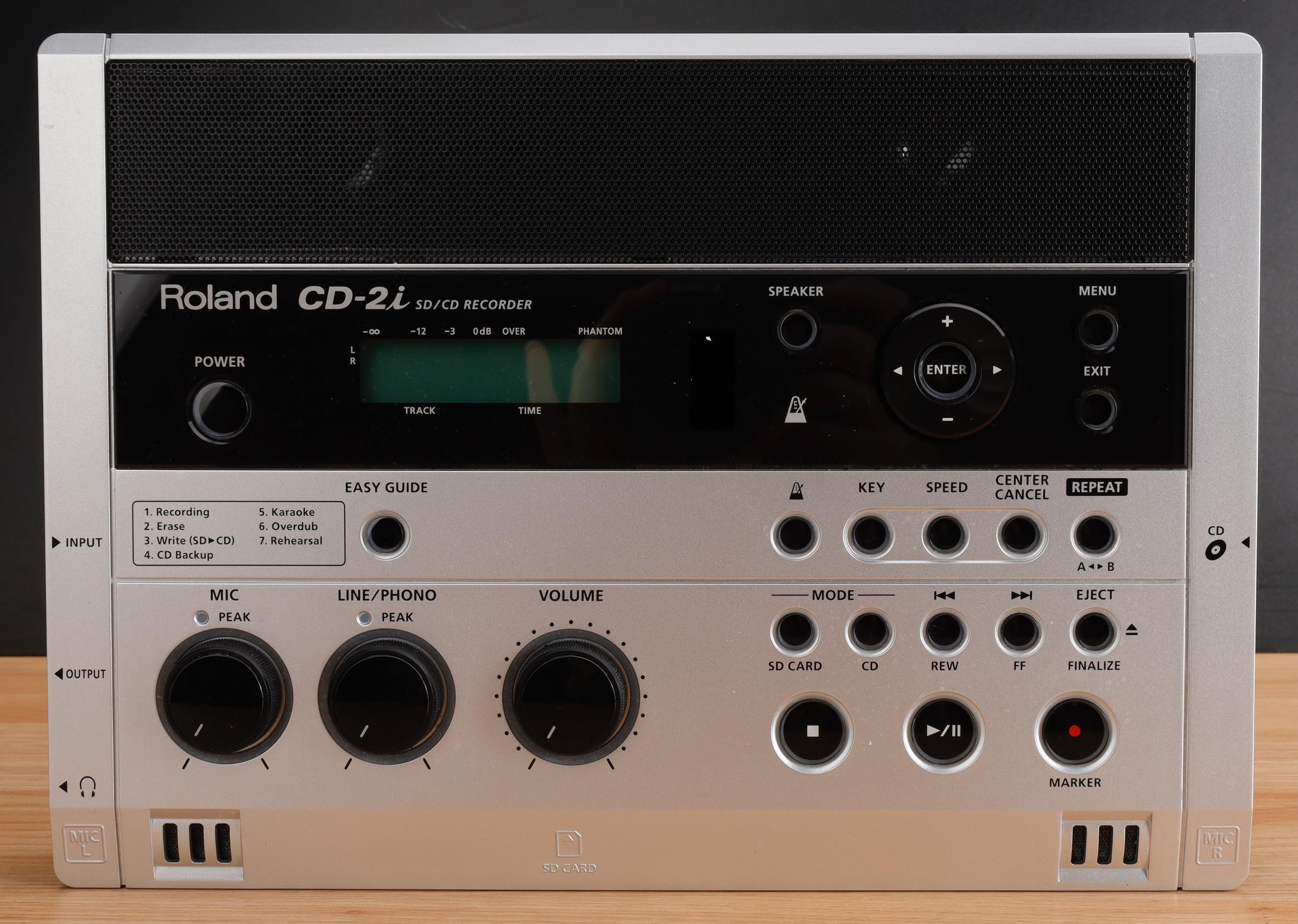 Roland cd 2i Roland - CD-2e | SD/CD Recorder