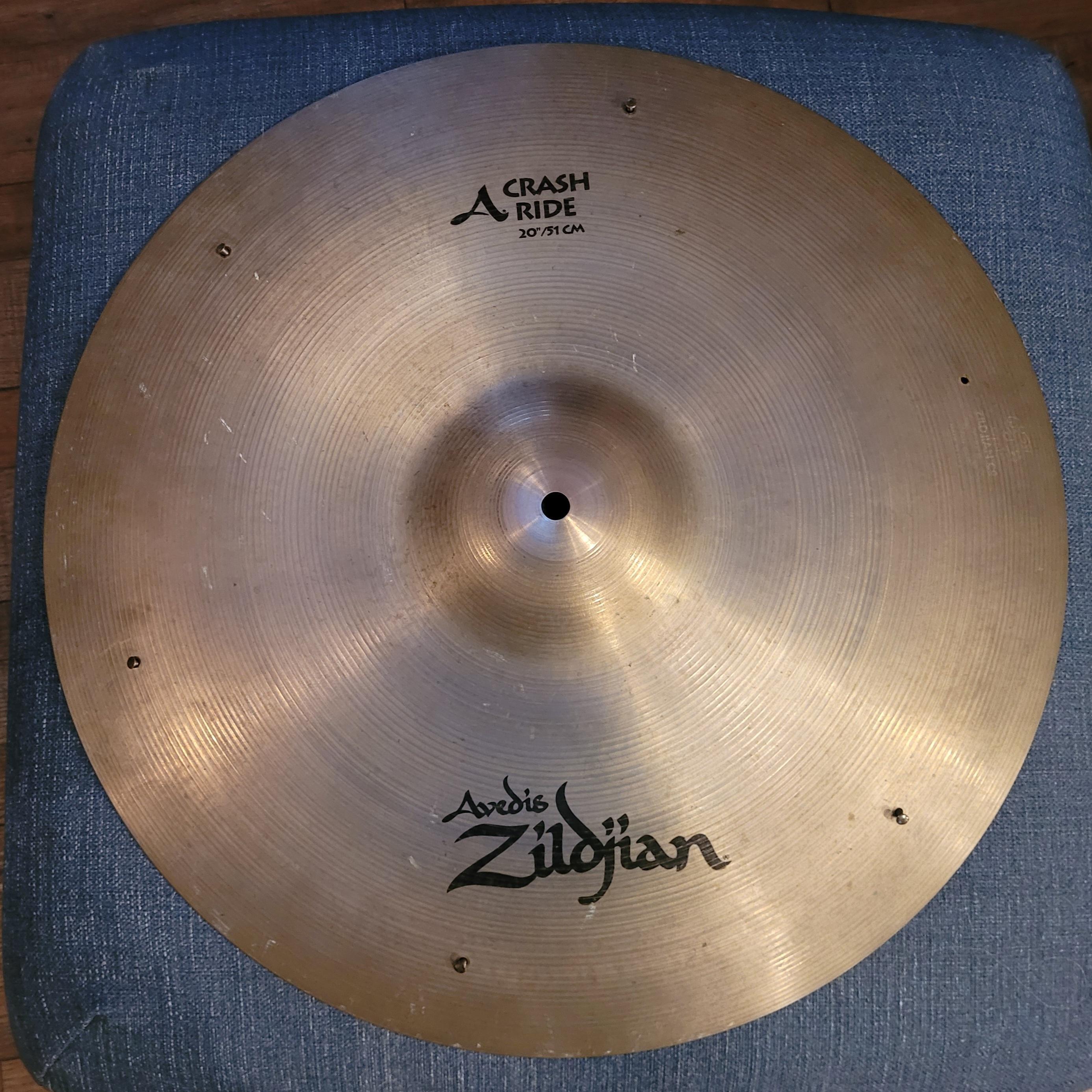 Used Zildjian 20 inch A Zildjian Crash/Ride Cymbal with factory sizzles