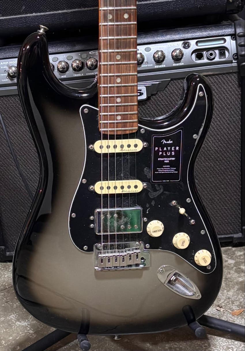 Player Plus Stratocaster HSS Electric Guitar - Silverburst with Pau Ferro Fingerboard