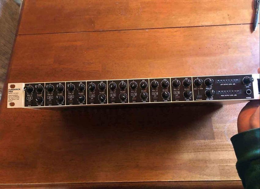 Used Behringer RX1602 V2 Rackmount Line Sweetwater's Gear Exchange