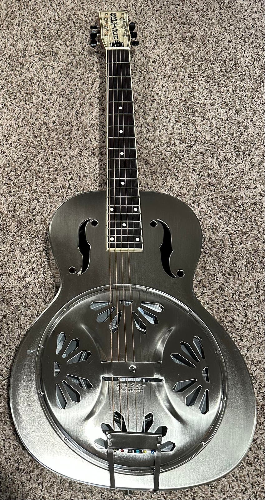 Used Gretsch G9221 Bobtail Roundneck Sweetwater's Gear Exchange