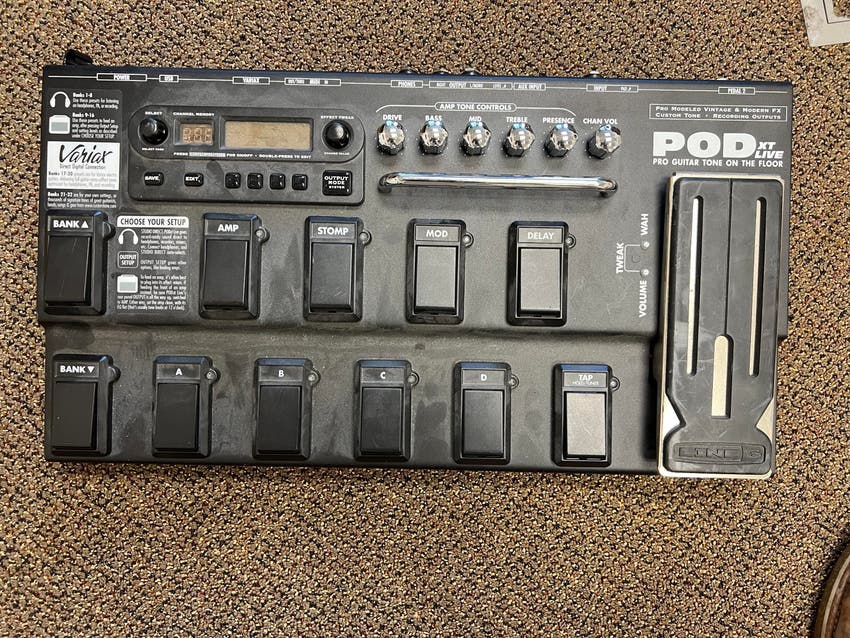 Used Line 6 POD xt Live Guitar Pedal Sweetwater's Gear Exchange