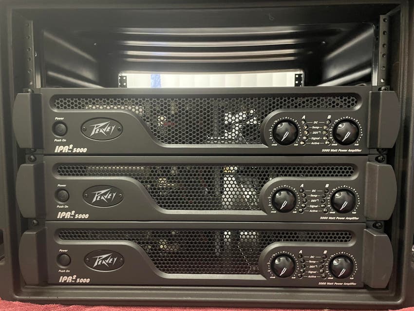 Used Peavey IPR2 5000 Power Amplifier Sweetwater