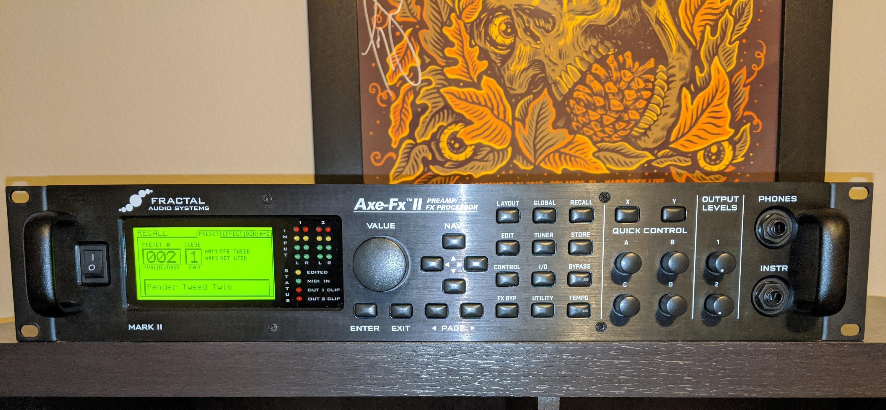 Used Fractal Audio AXE-FX II Mark II with - Sweetwater's Gear Exchange