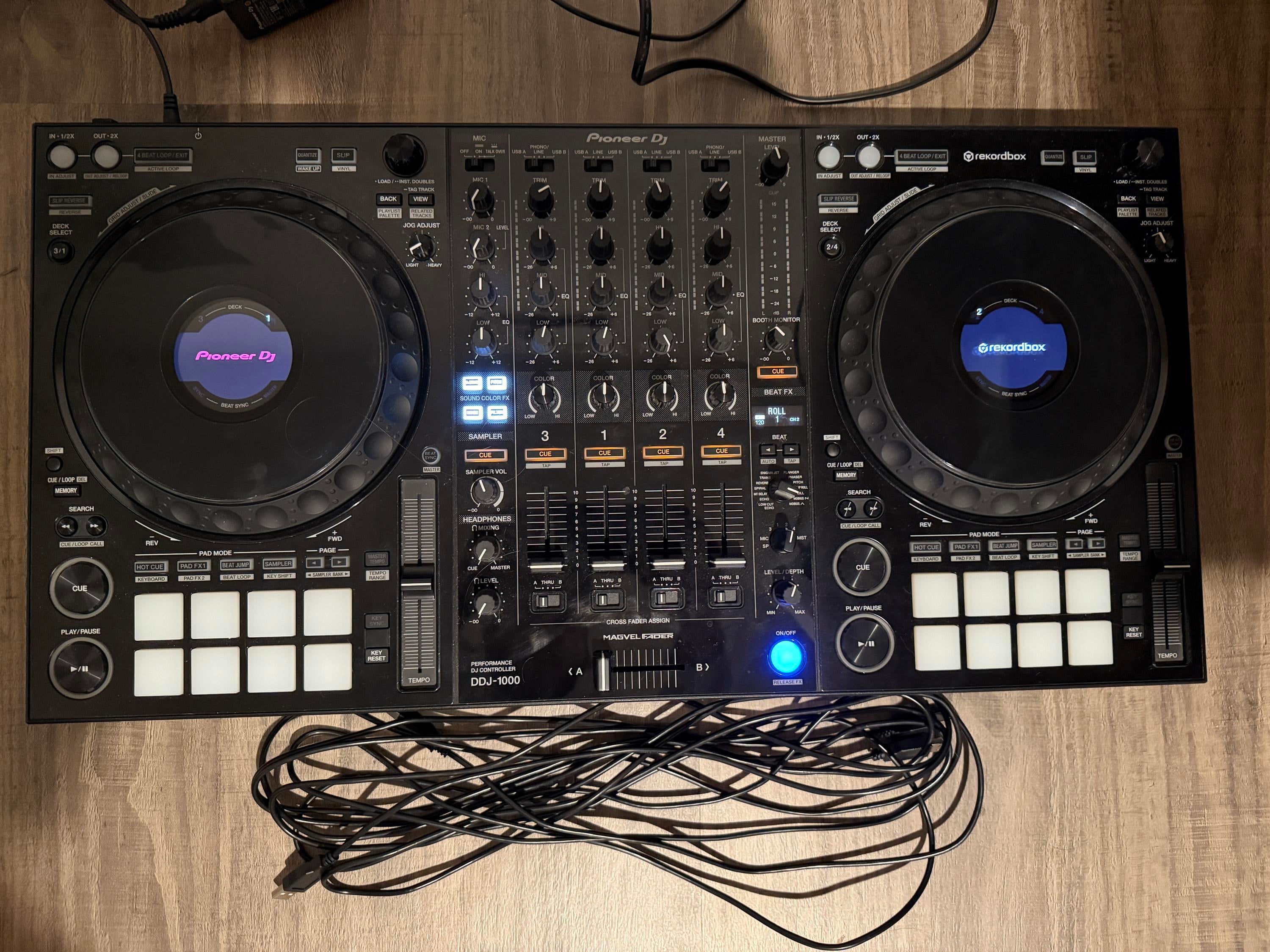 Used Pioneer DJ DDJ-1000 4-deck - Sweetwater's Gear Exchange