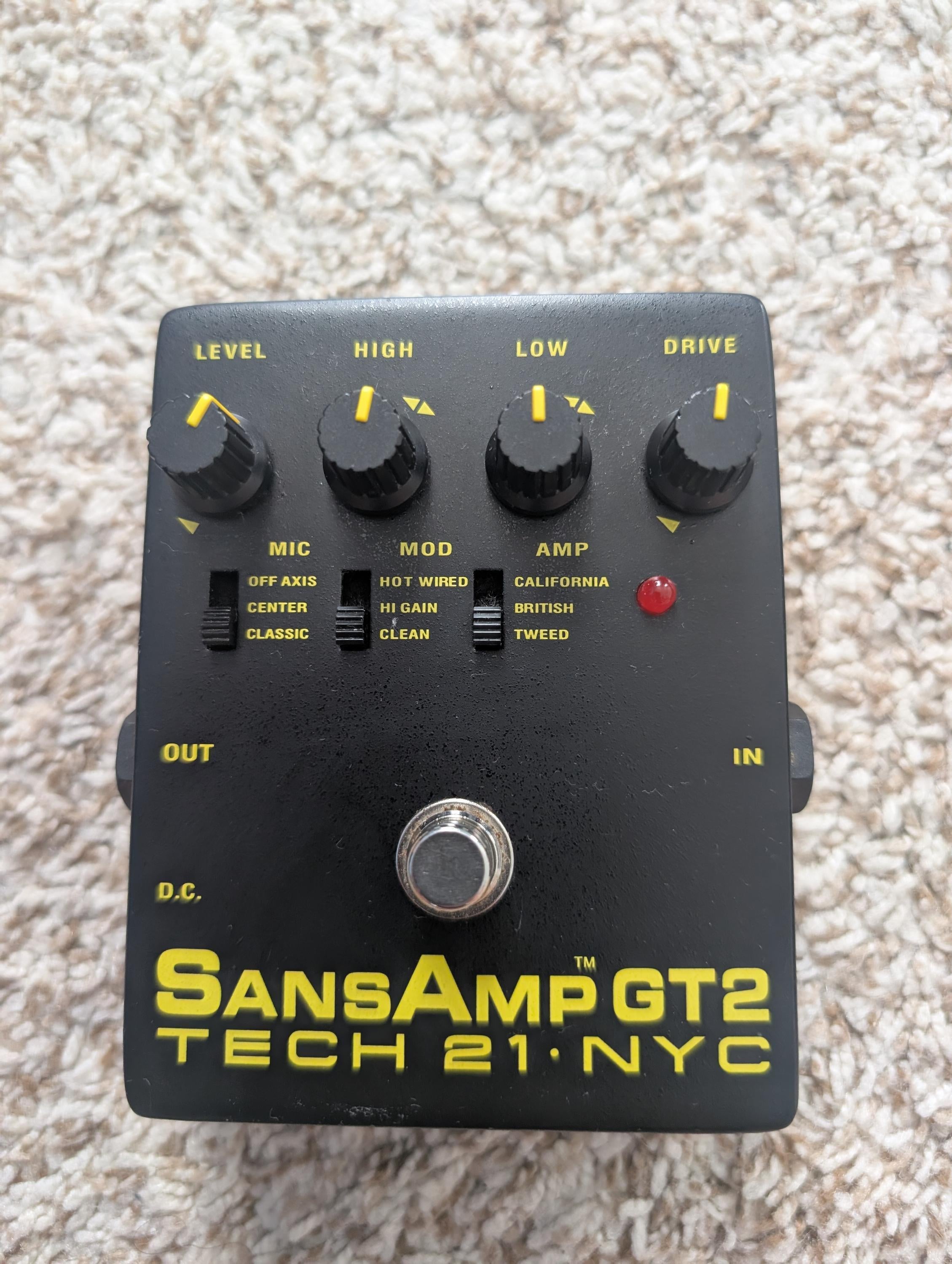 TECH 21 SANSAMP GT2 | REVIEW - Guitar Interactive Magazine