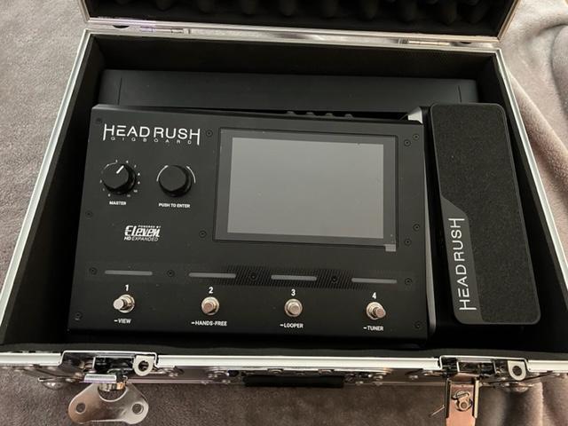Used Headrush Gigboard 2021 Black with Expression Pedal and Case