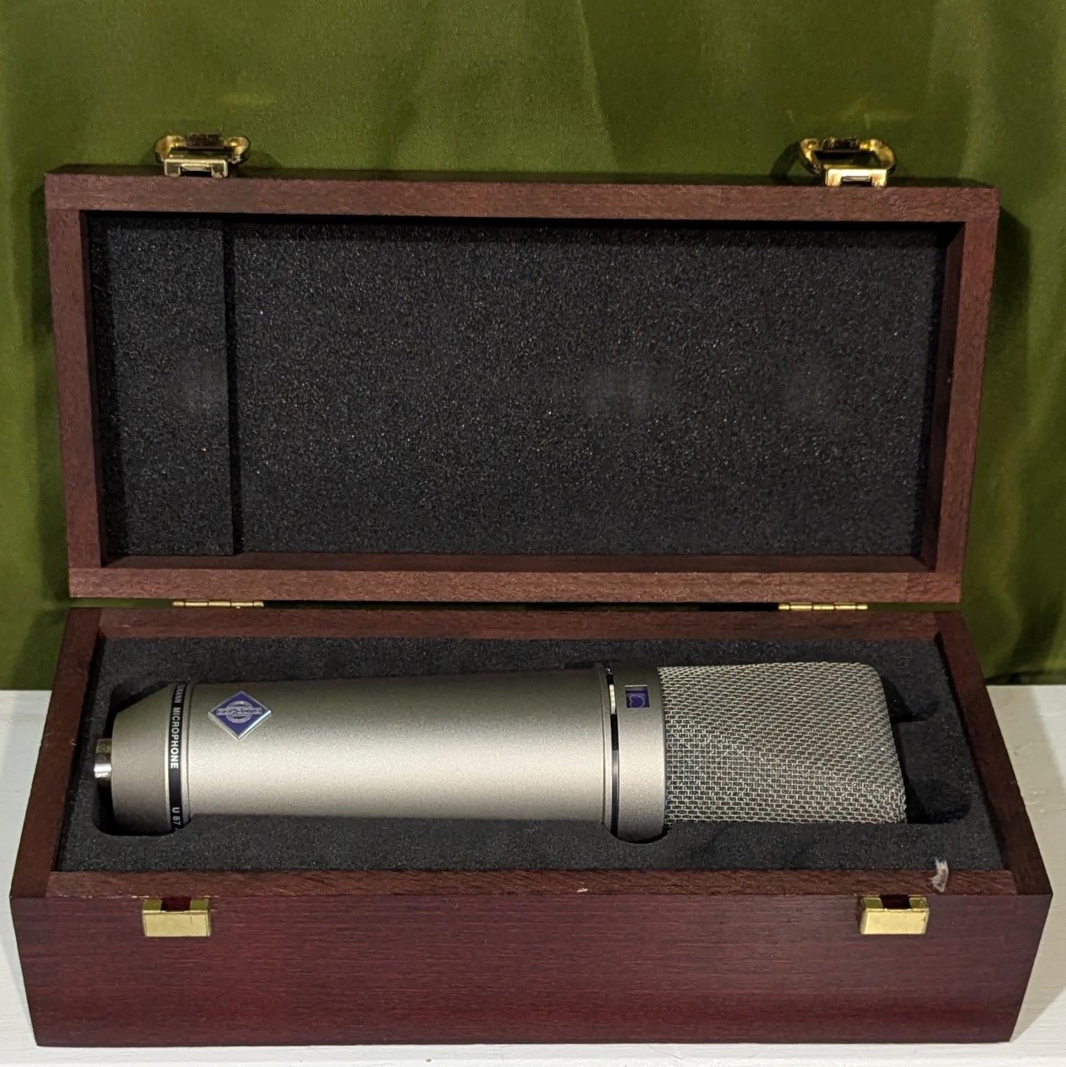 Used Neumann U 87 Ai w/ original - Sweetwater's Gear Exchange Used Neumann U 87 Ai w/ original - Sweetwater's Gear Exchange