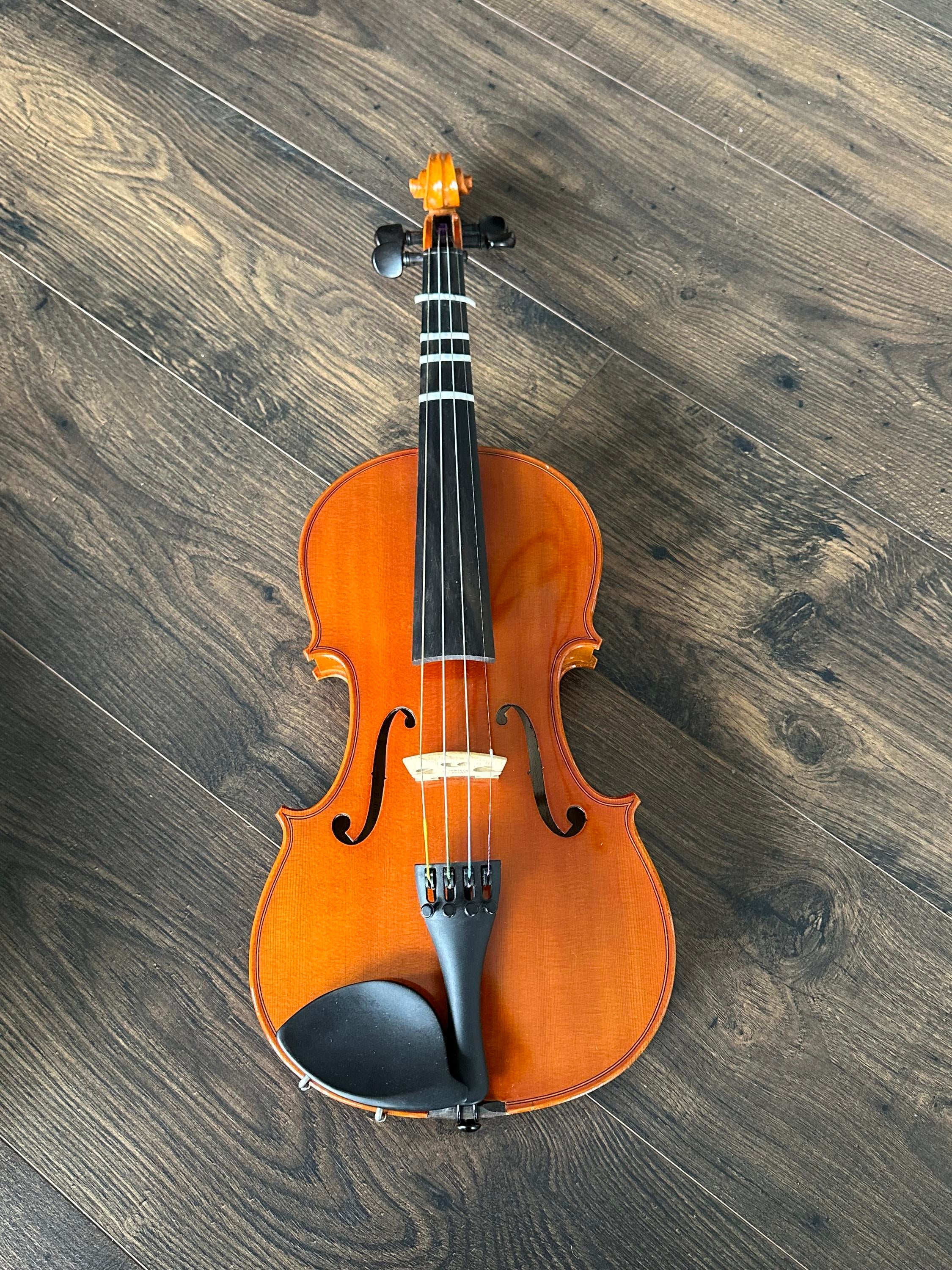 Used Samuel Eastman 4/4 Violin VL80 - Sweetwater's Gear Exchange