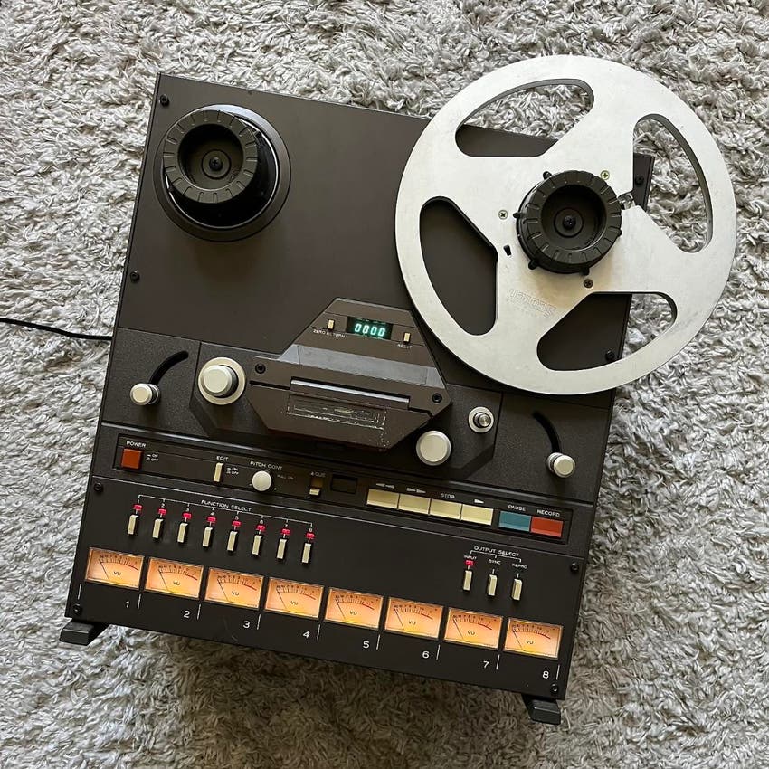 1980 TASCAM 38 1/2 8-Track Reel to Reel Tape Recorder Black