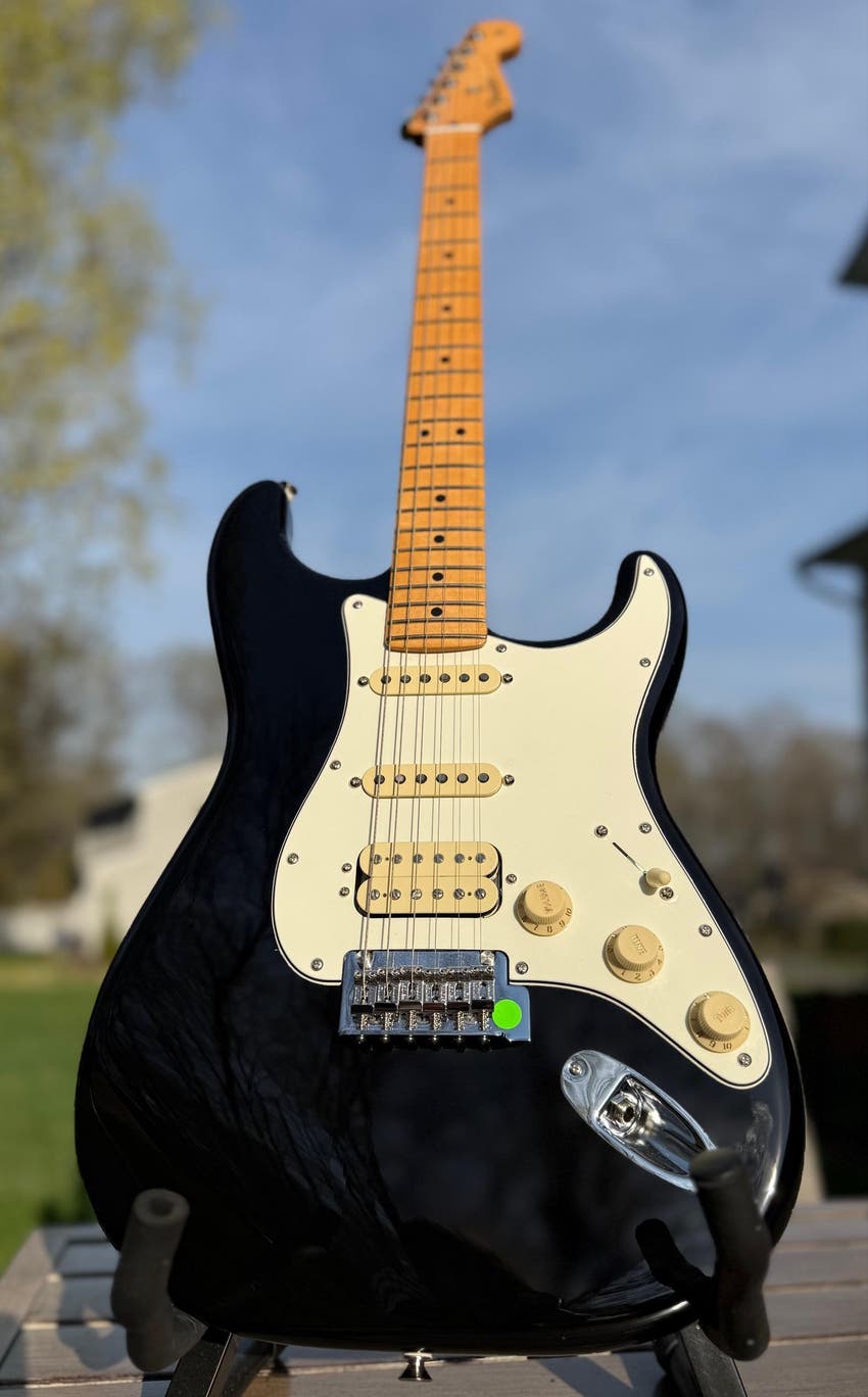 Player II Stratocaster HSS Electric Guitar - Black with Maple Fingerboard