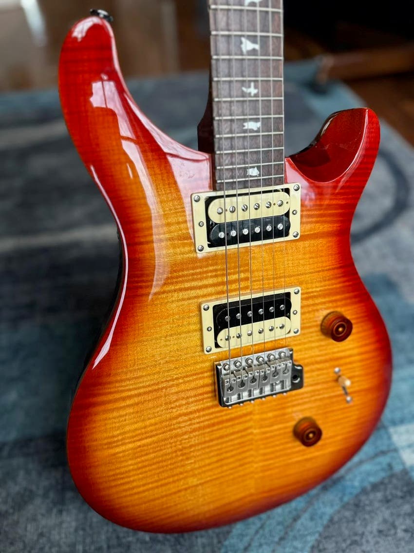 SE Custom 24 Electric Guitar