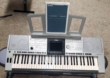 yamaha psr 2000 keyboard for sale