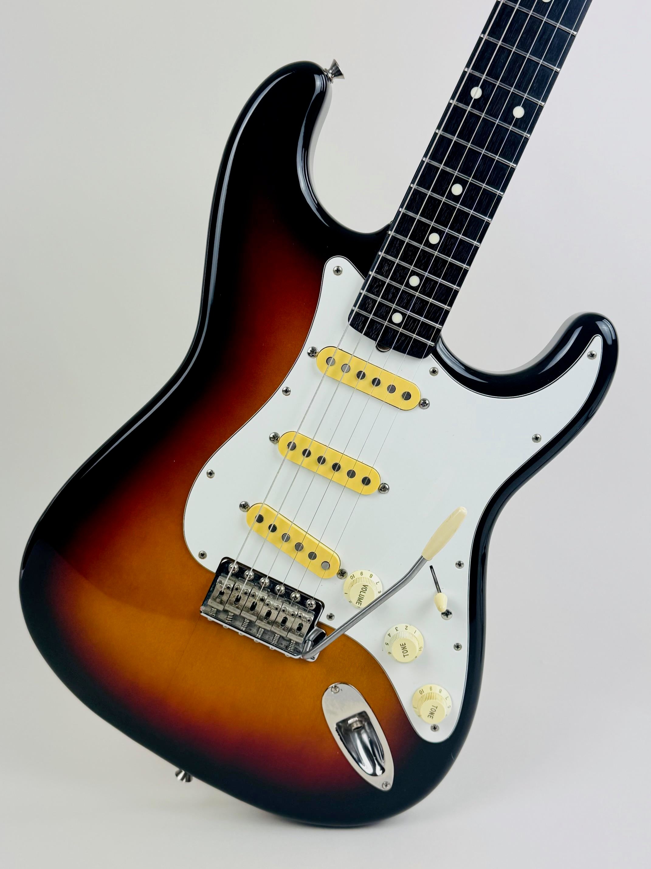 ギター Fender ST62 japan Serial K 1991 Used Fender 1991 Fender ST-62 - Sweetwater's Gear Exchange