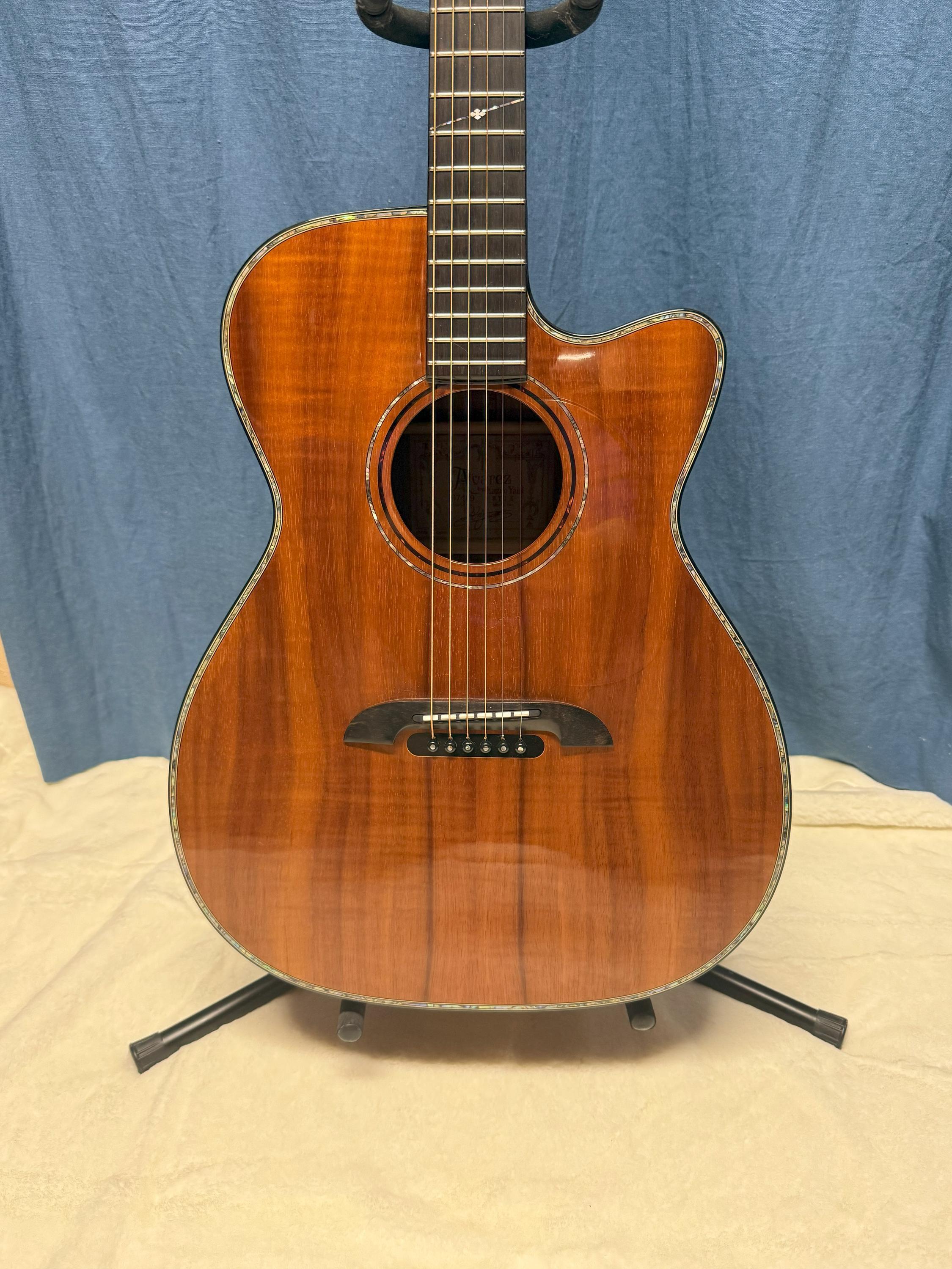 k.yairi wy-1k（Alvarez) Alvarez Yairi WY1K Natural 1995 – Chicago Music Exchange