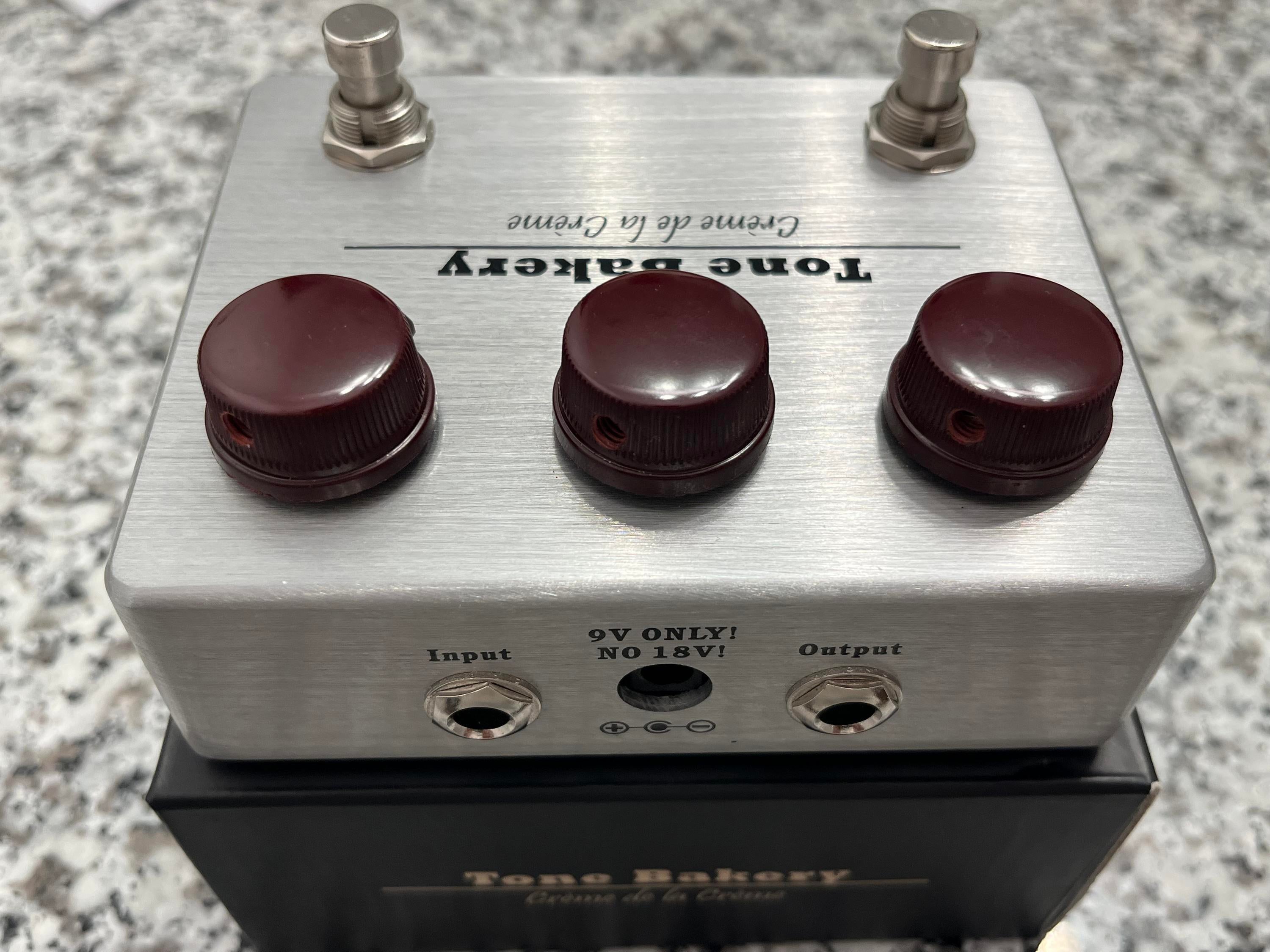Used Tone Bakery Crème de la - Sweetwater's Gear Exchange