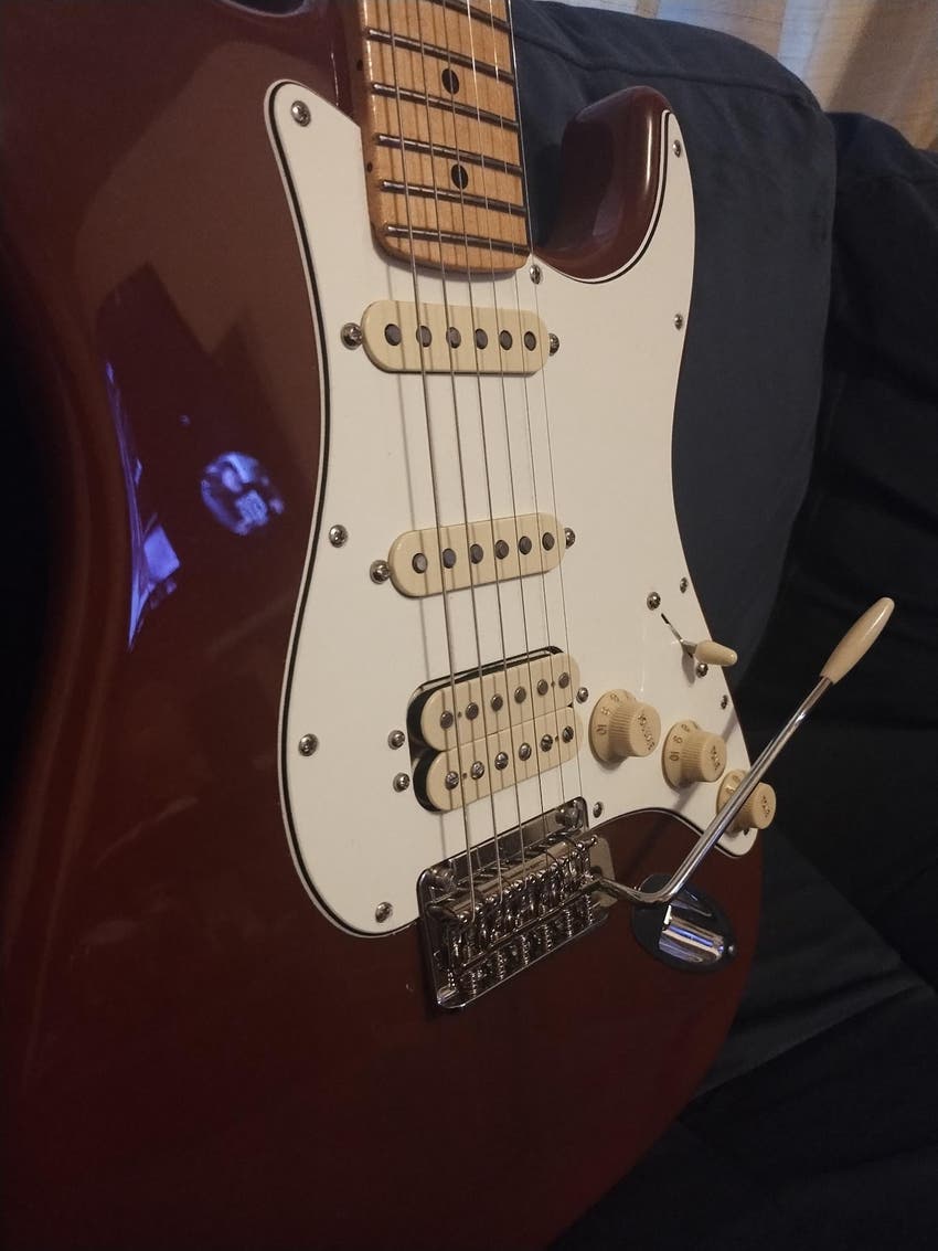 Player II Stratocaster HSS Electric Guitar - Transparent Mocha Burst with Maple Fingerboard